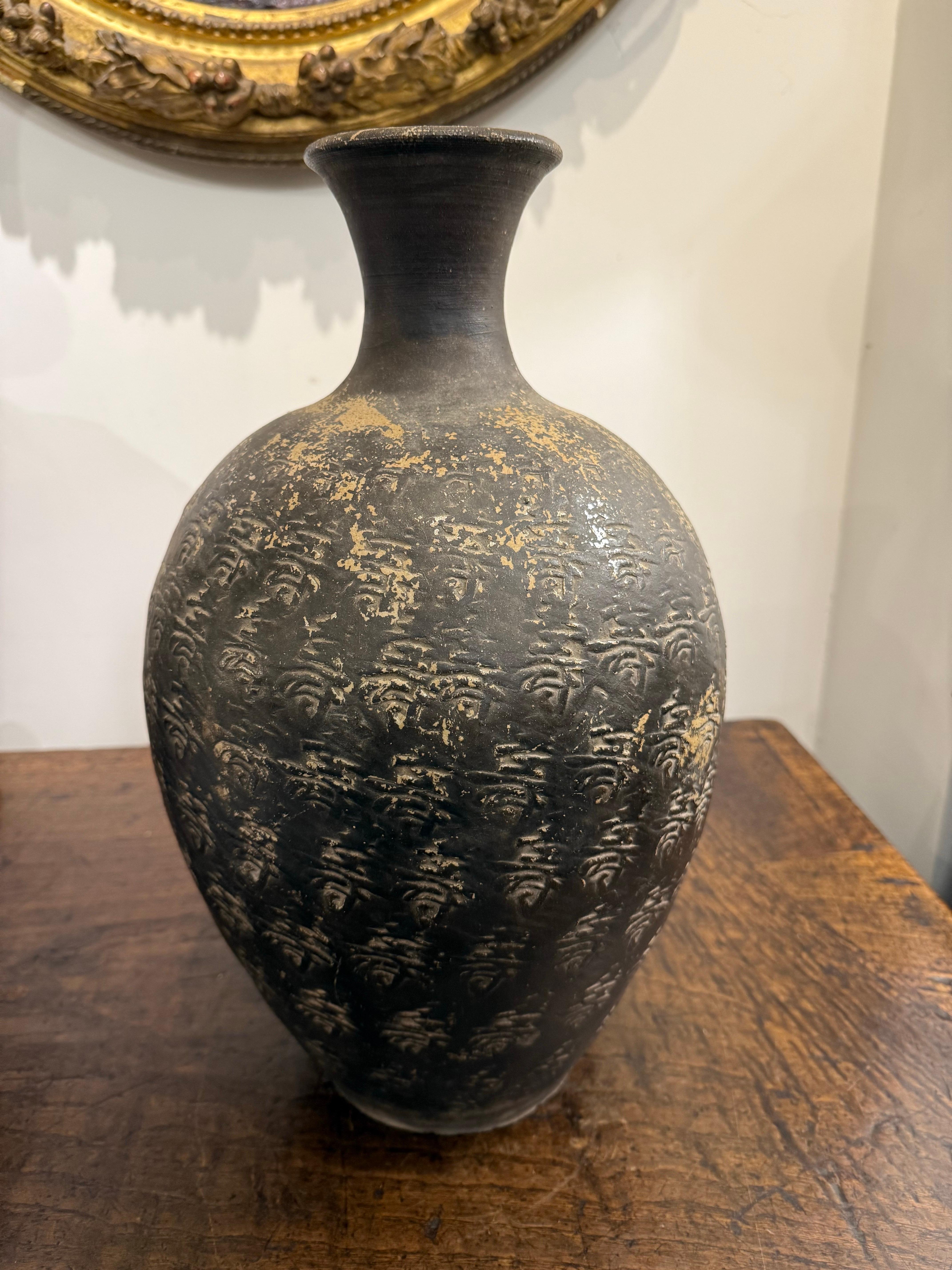 Cinese Raro vaso cinese a collo stretto smaltato nero, XX secolo in vendita