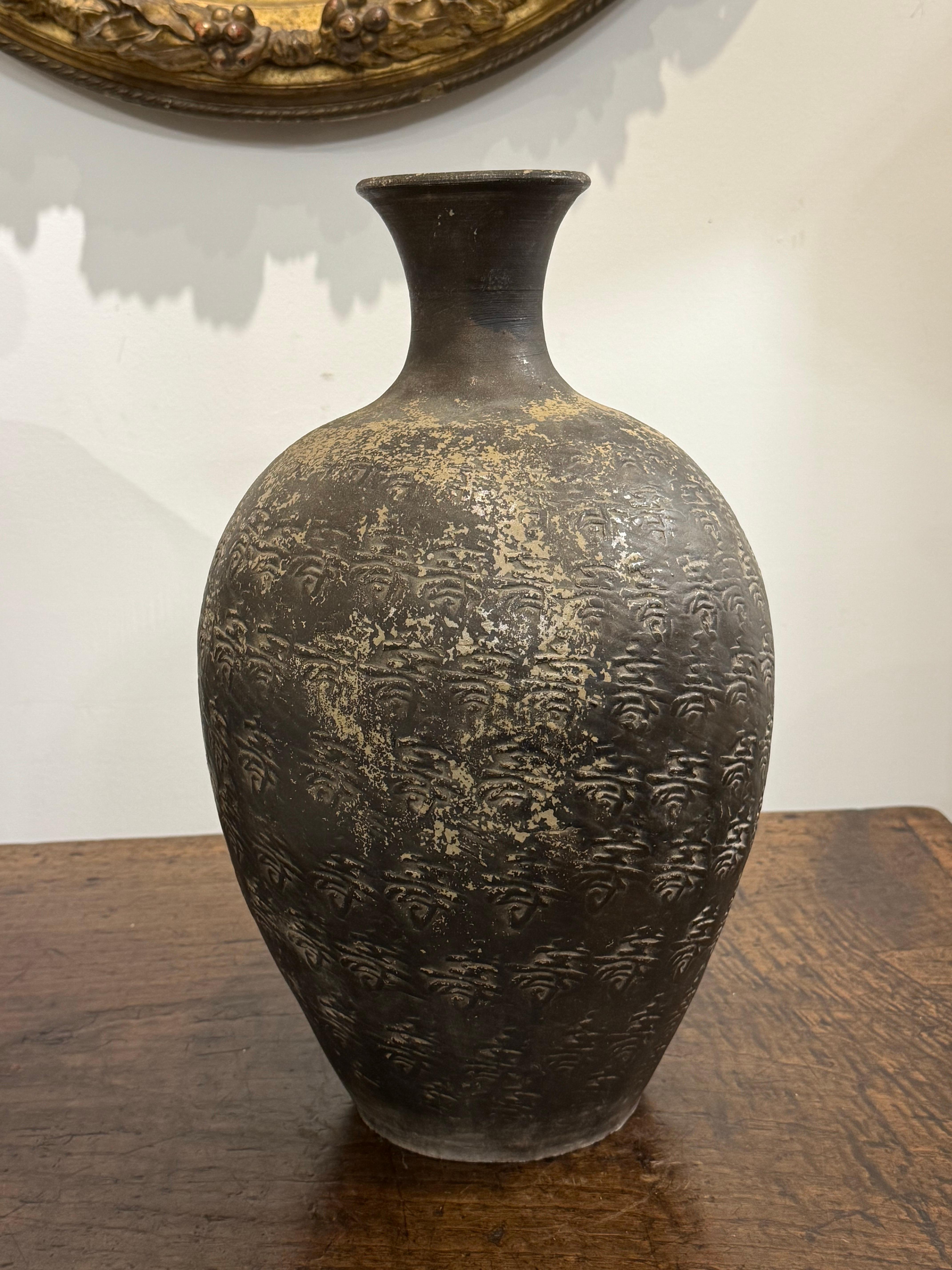 Raro vaso cinese a collo stretto smaltato nero, XX secolo in vendita 3