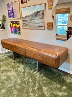 Rare crédence de direction en chrome et noyer de M.F. Harty pour Stow Davis