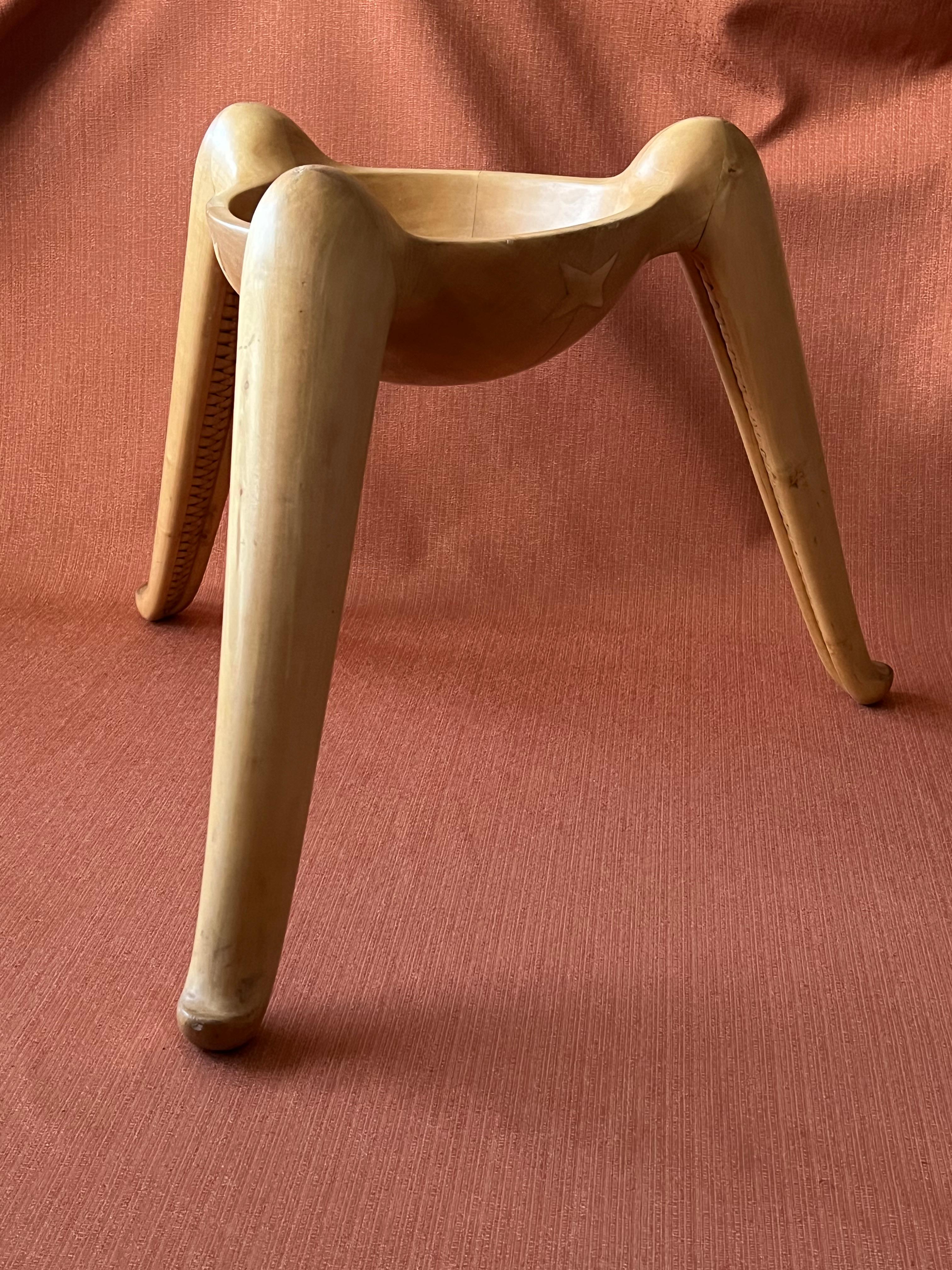 Une table basse rare d'Osvaldo Borsani vers 1939. en vente 13