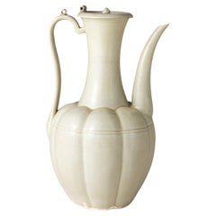 A Rare Cream-Glazed Ewer and Cover, Northern Song Dynasty (960–1127)