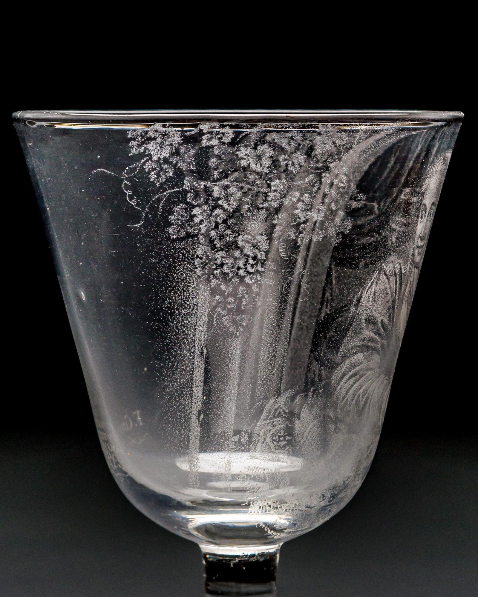 A Rare Documentary Stipple-Engraved Goblet Engraved By Frans Greenwood  In Good Condition For Sale In Steyning, West sussex