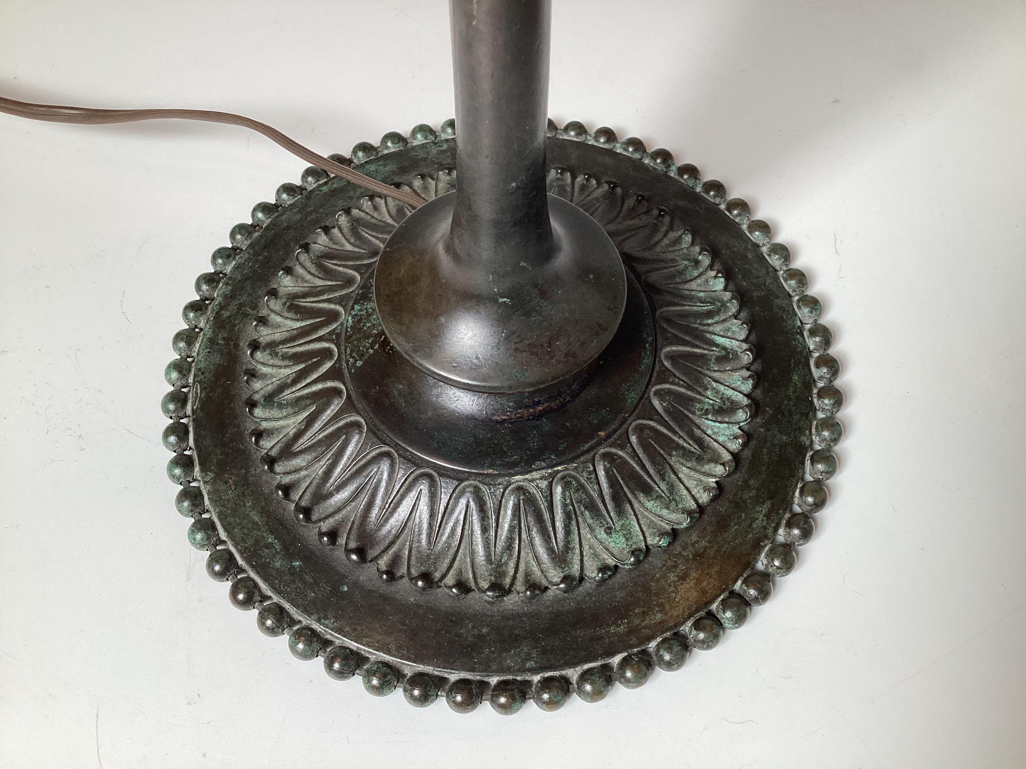 Patiné Rare lampe d'étude double en bronze, attribuée à BIgelow et Kennard en vente