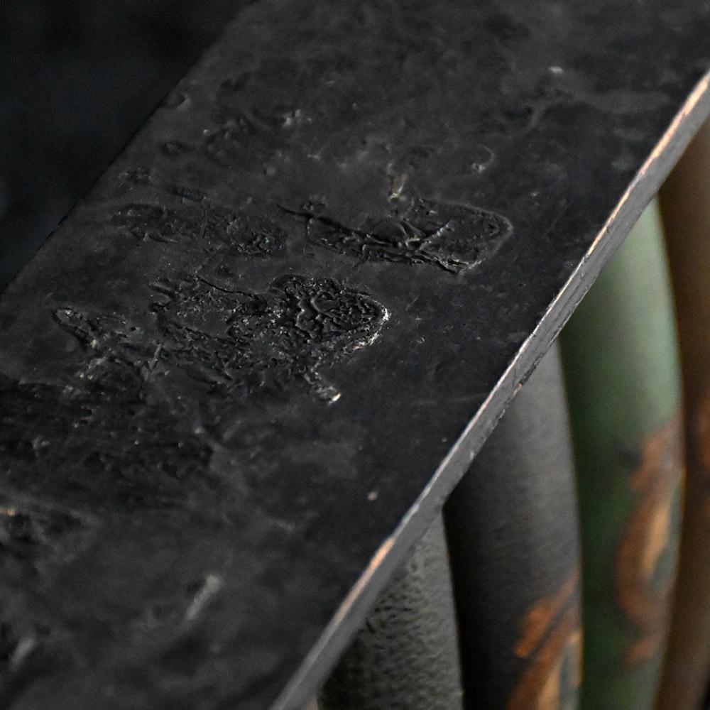 A rare early 20th century paint advertising display unit In Fair Condition For Sale In London, GB