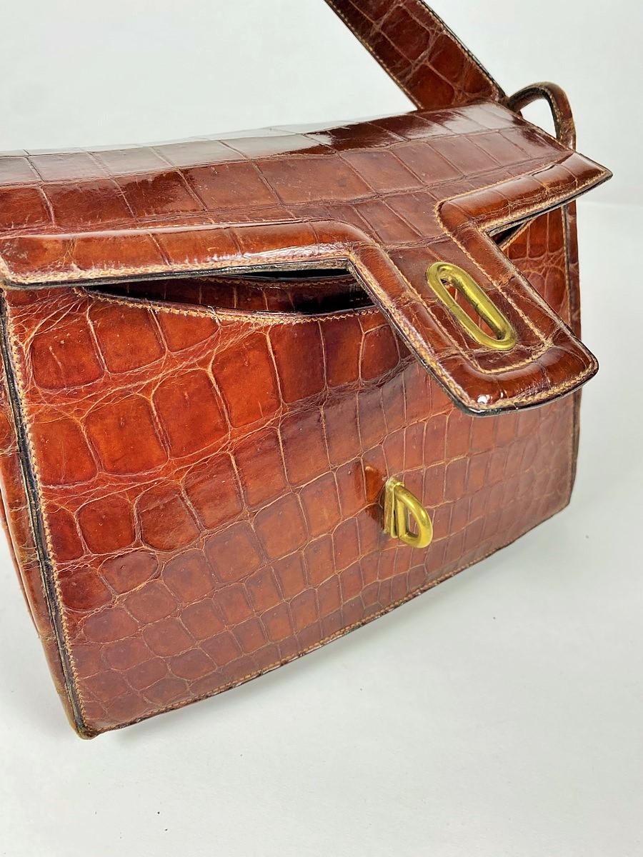 Rare sac à main en crocodile Hermès Regain nommé  France, circa 1945-1950 en vente 5