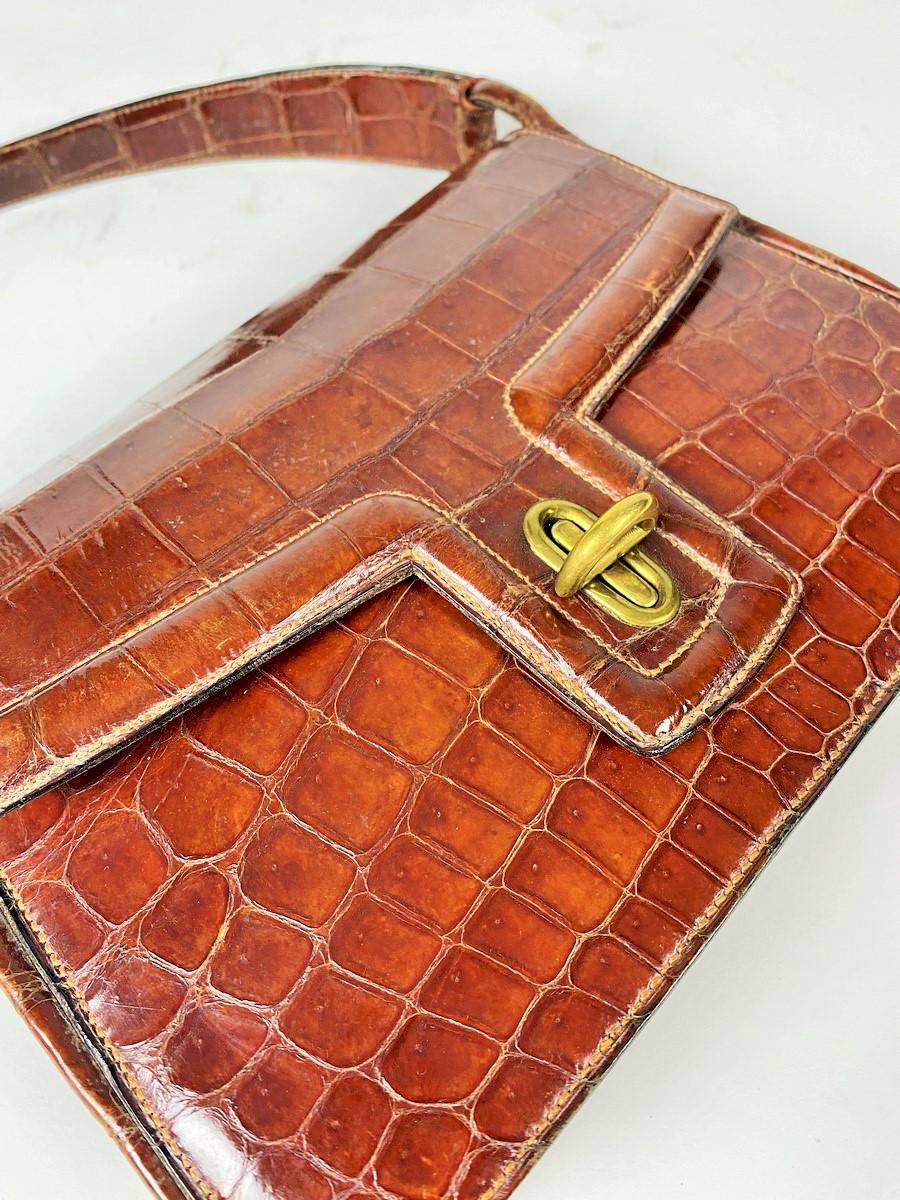 Seltene frühe Hermès Regain-Handtasche aus Krokodil mit Namen  - Frankreich, ca. 1945-1950 Damen