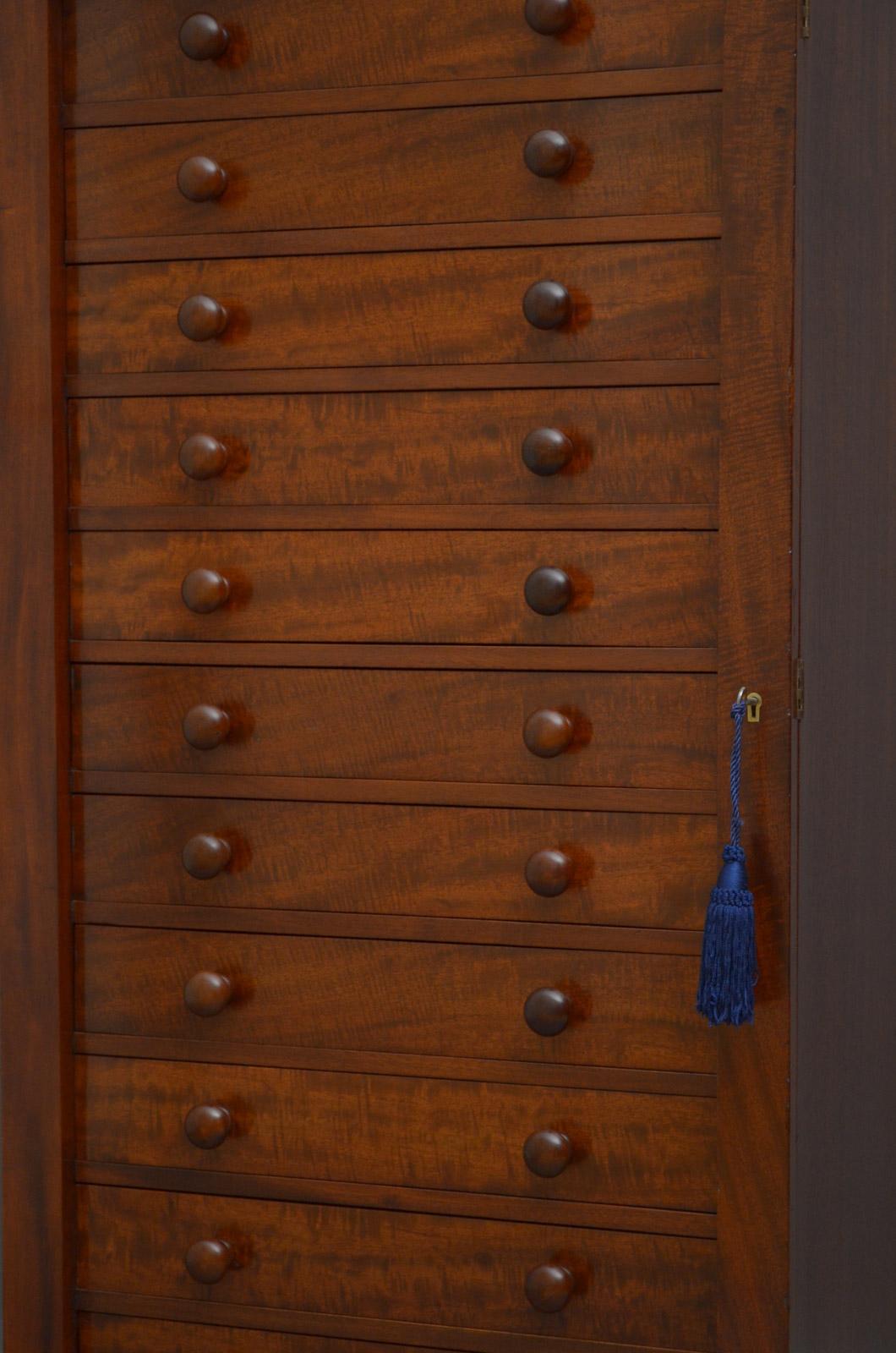 collectors cabinets