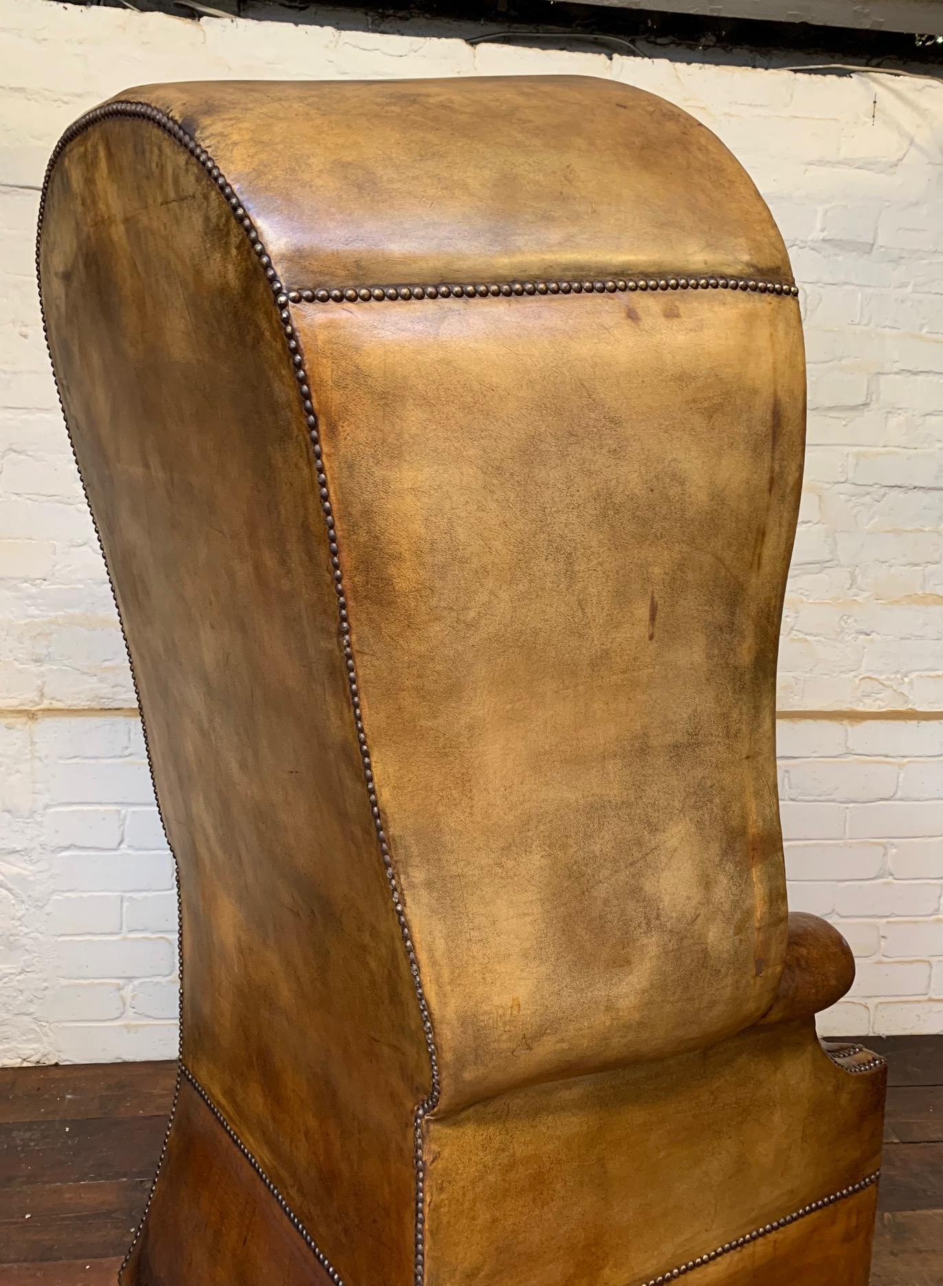 Silla Chesterfield de botones profundos, rara y excepcional, circa años 20 en venta 13