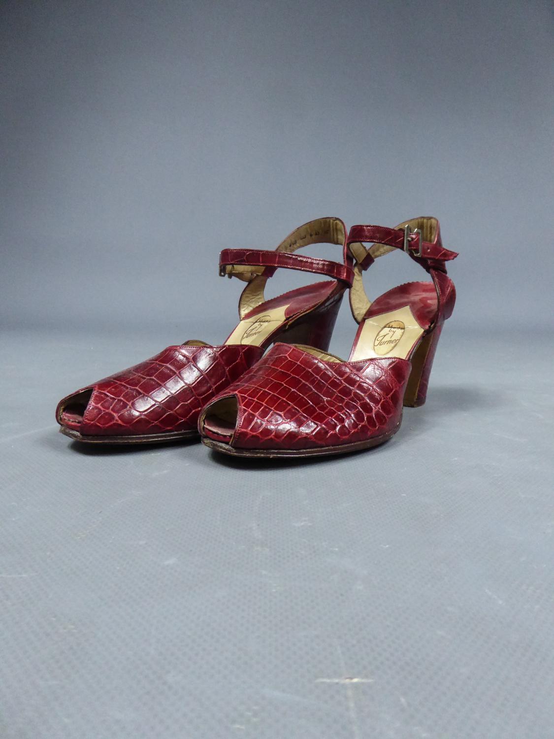 Marron Rare paire de chaussures François Pinet en cuir français Circa 1935  en vente