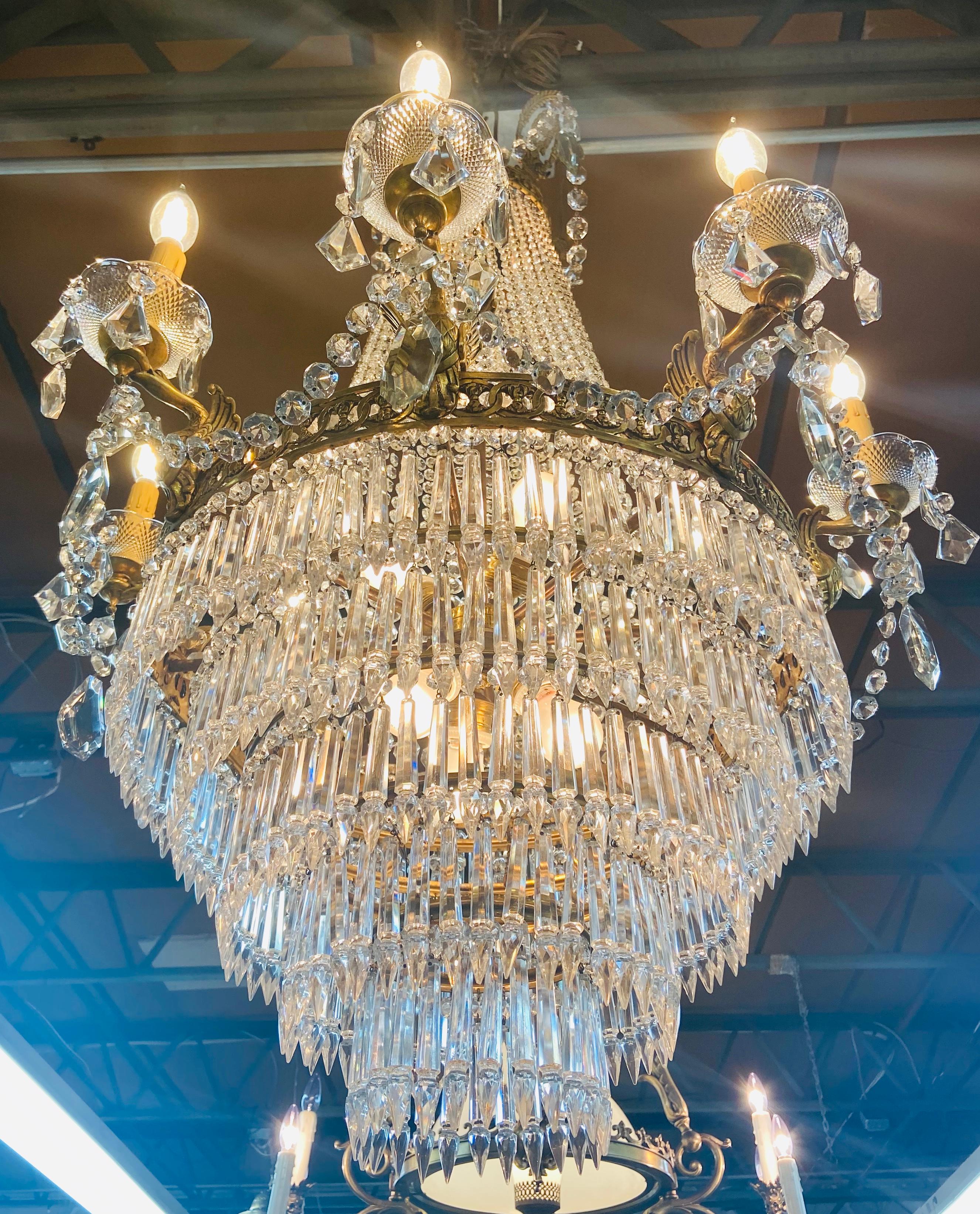19th Century French Louis XVI Empire Style Bronze and Crystal Chandelier  2