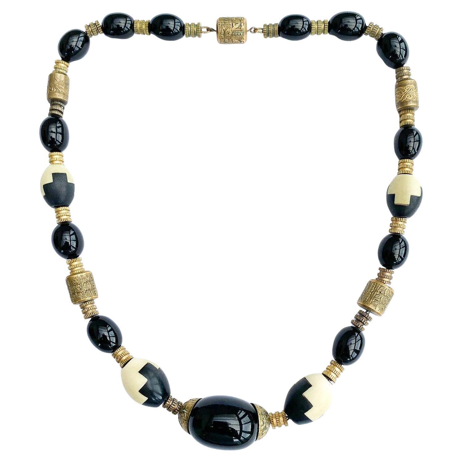 Louis Rousselet Colliers de perles
