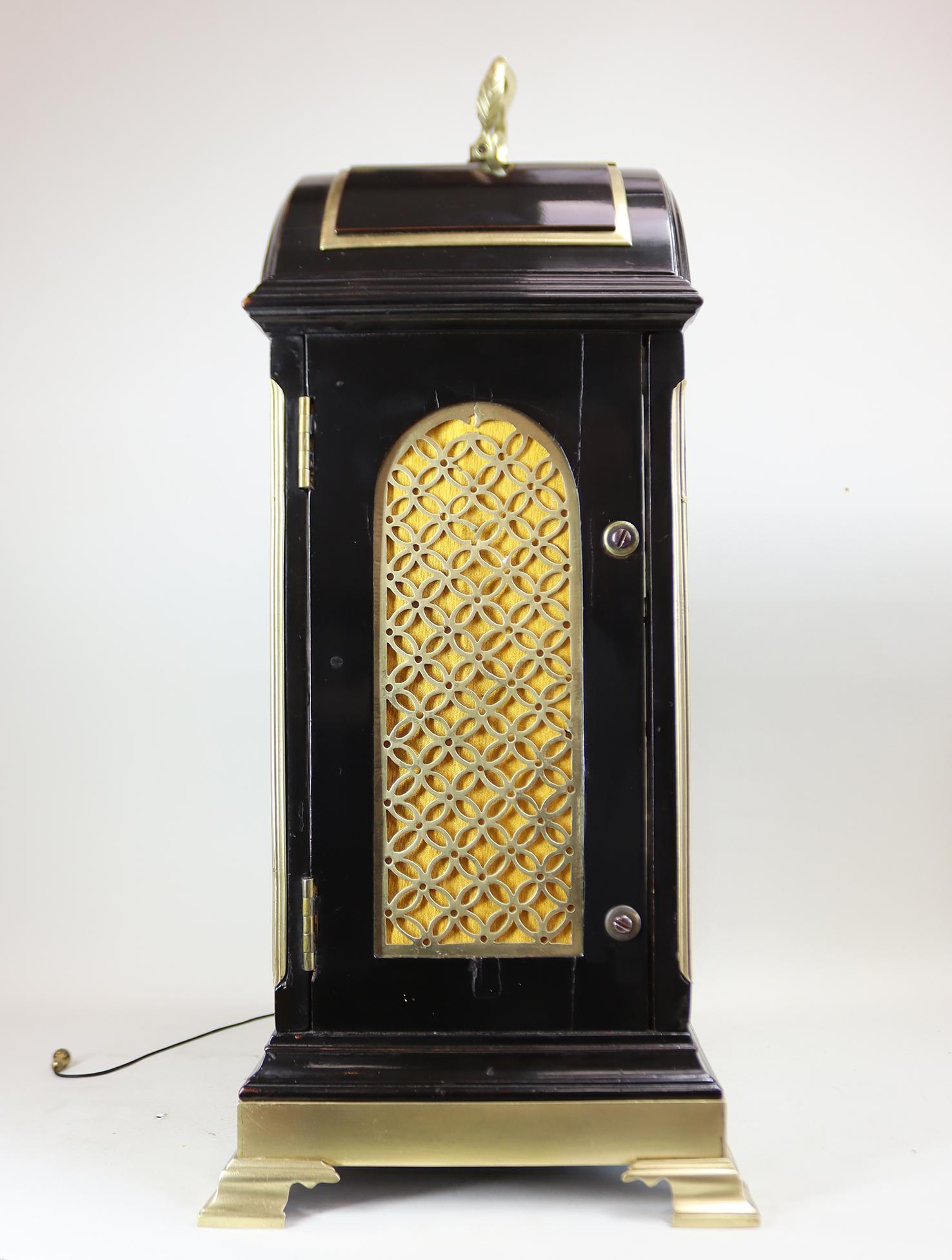 Ébénisé Rare horloge à console de George III à dix cloches et à carillon d'un quart d'heure, par Allam et Caithness en vente