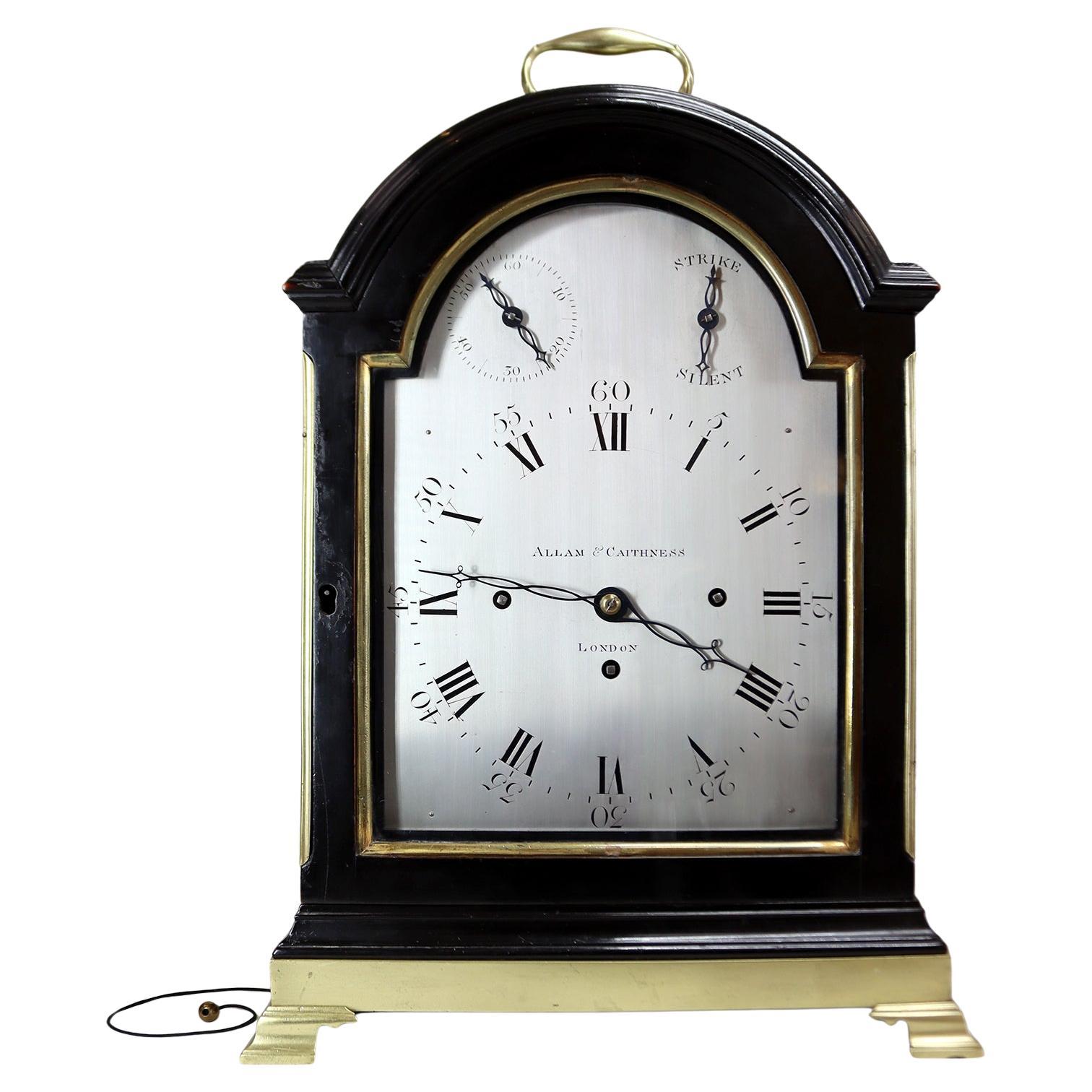 Rare horloge à console de George III à dix cloches et à carillon d'un quart d'heure, par Allam et Caithness en vente