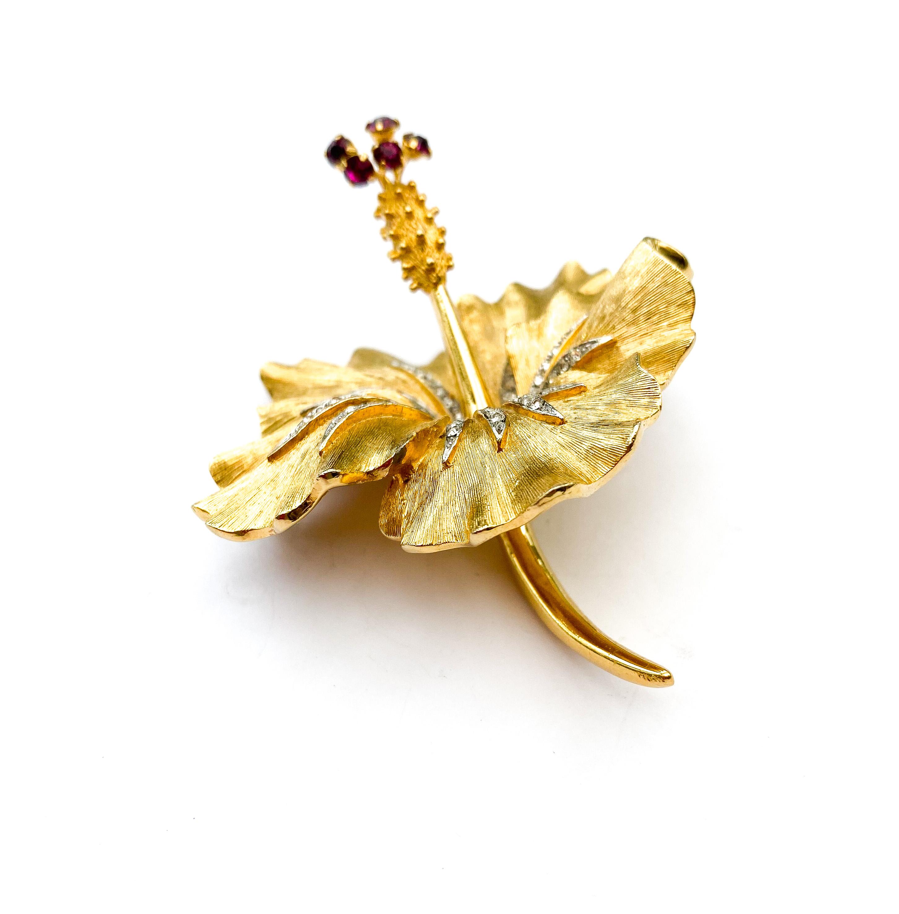 A rare gilt metal, and paste 'en tremblant' flower brooch, Marcel Boucher, 1960s In Excellent Condition For Sale In Greyabbey, County Down