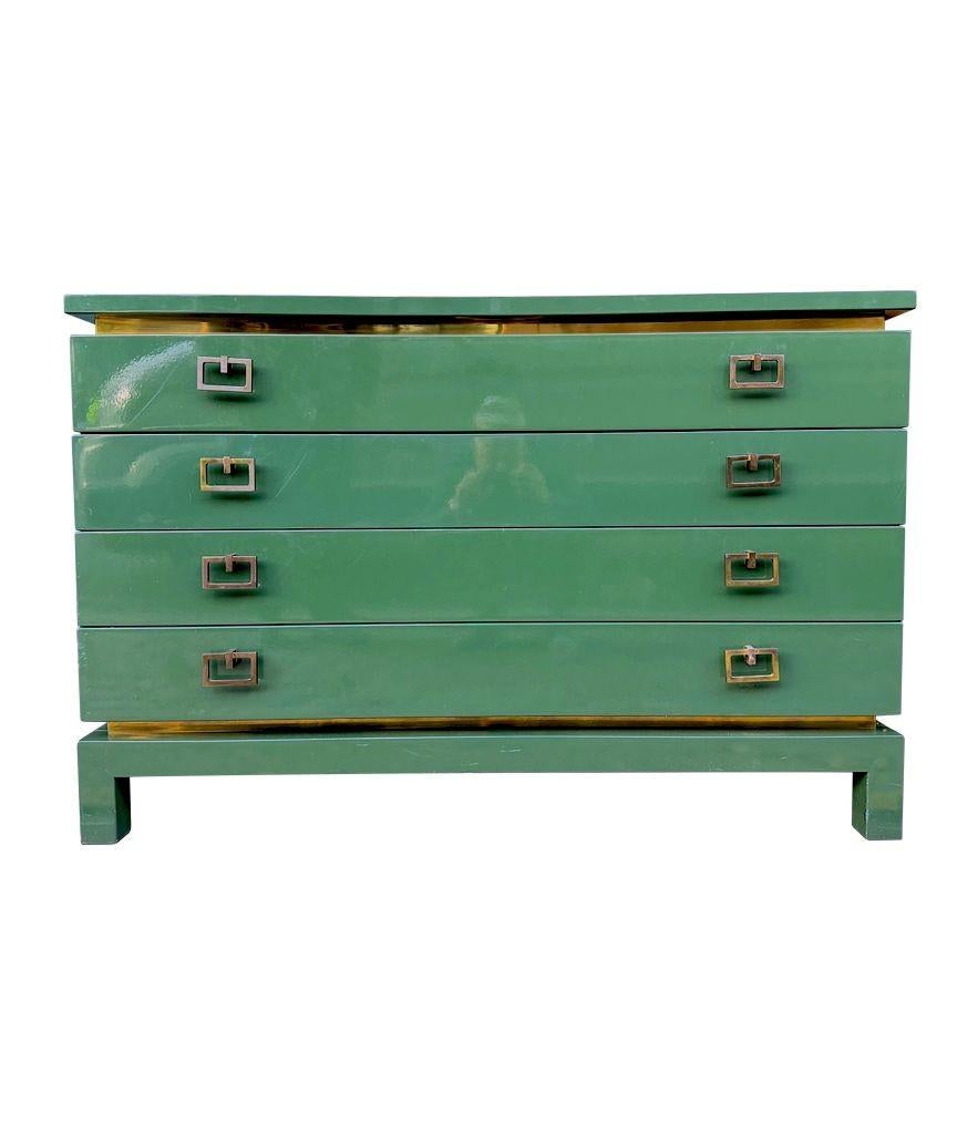 A rare green lacquered 1970s chest of drawers by Guy Lefevre for Maison Jansen In Good Condition In London, GB