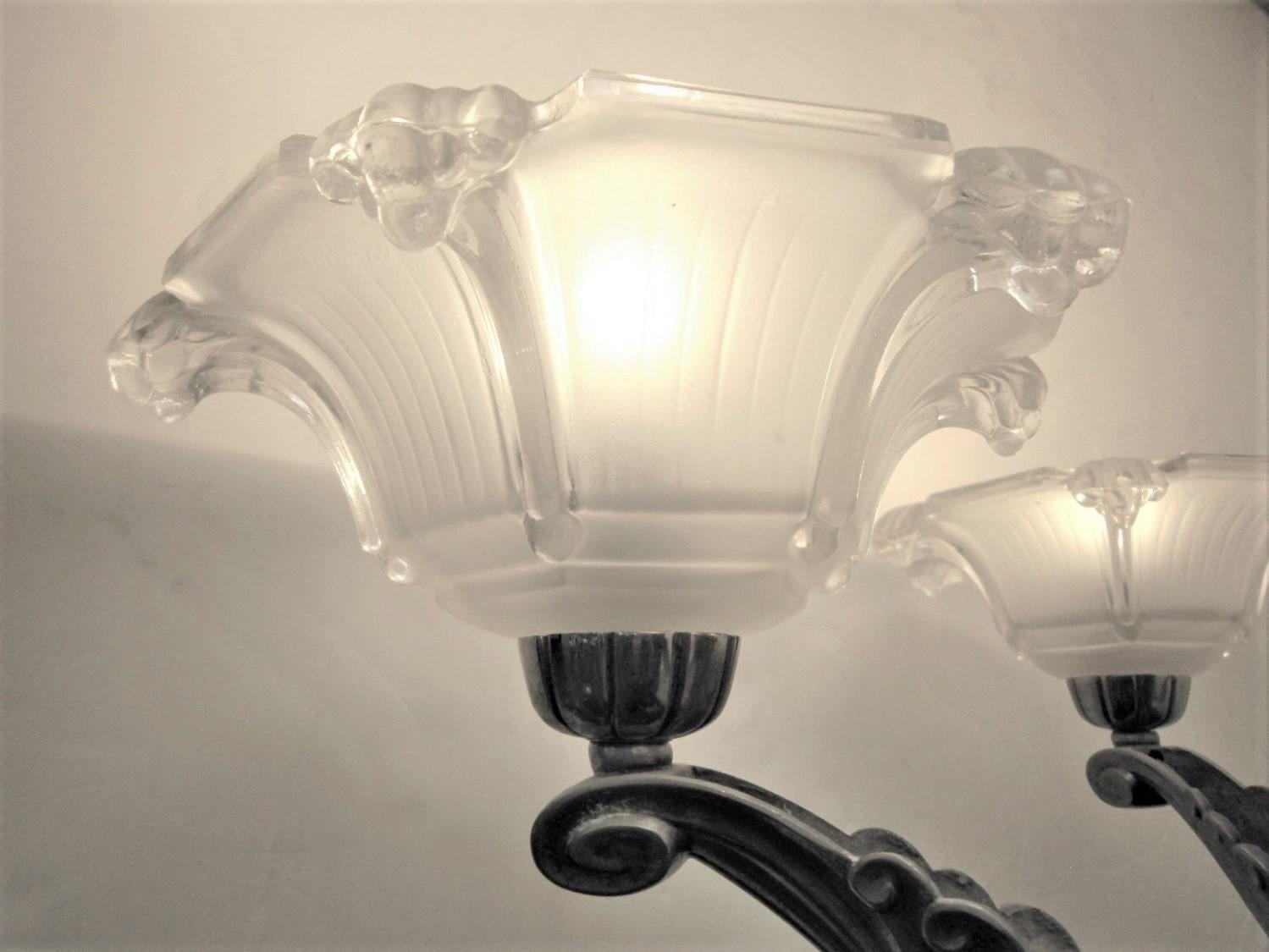 A rare important waterfall 5 arm French chandelier w/frosted glass cups Petitot For Sale 10