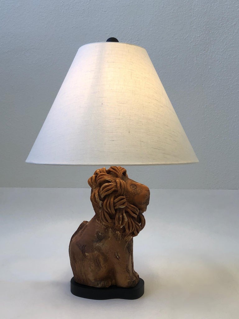 Rare Italian Ceramic Lion Table Lamp by Aldo Londi for Bitossi In Excellent Condition For Sale In Palm Springs, CA