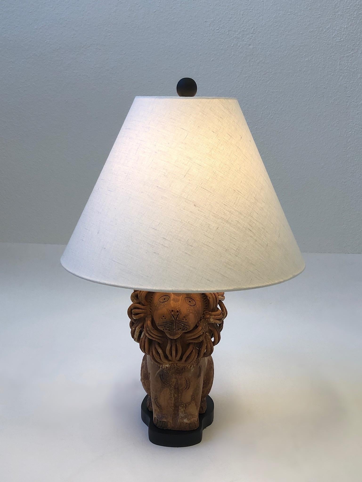 Late 20th Century Rare Italian Ceramic Lion Table Lamp by Aldo Londi for Bitossi For Sale