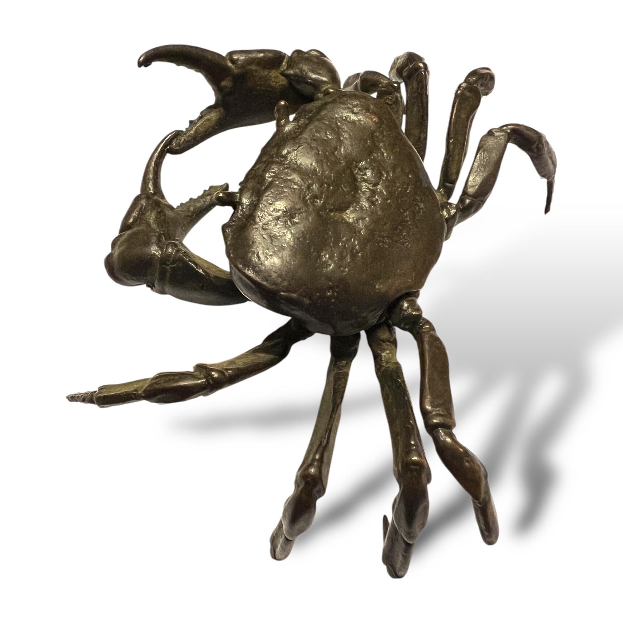 Bronze A Rare Japanese Articulated bronze crab signed Yasunoke, Japan, circa 1900.