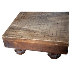 A rare Japanese 'GO' gaming table, 19th century - 'Sugi' Japanese Cedar wood