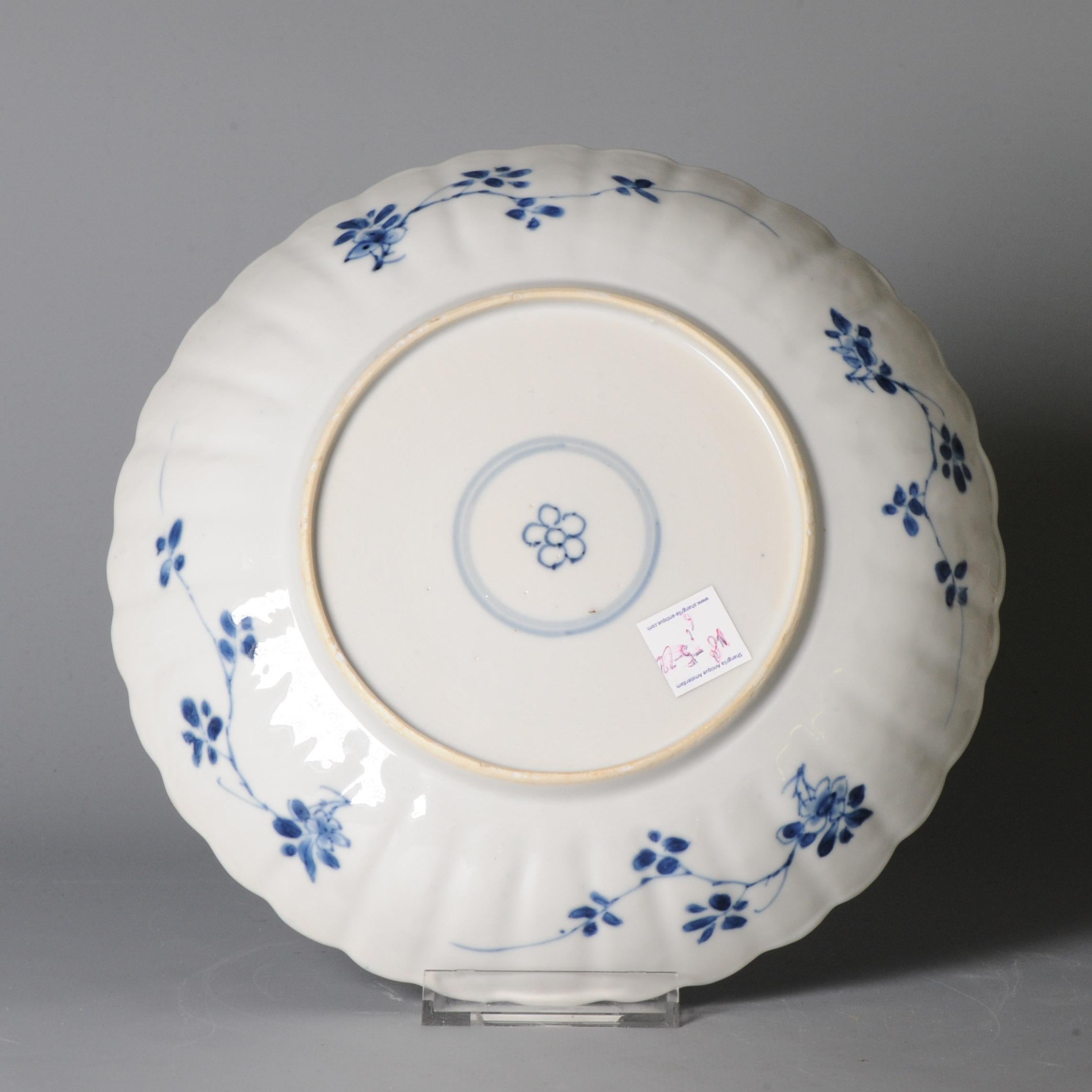 A Rare Kangxi porcelain Blue and White Plates with Bird and floral decoration 1
