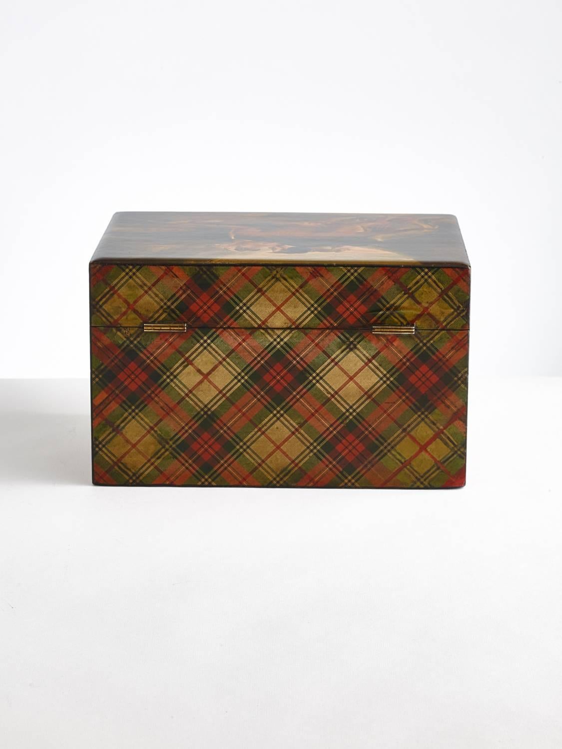 Boxwood Large Mid-19th Century Signed Royal Stuart Tartan Box, Circa 1830