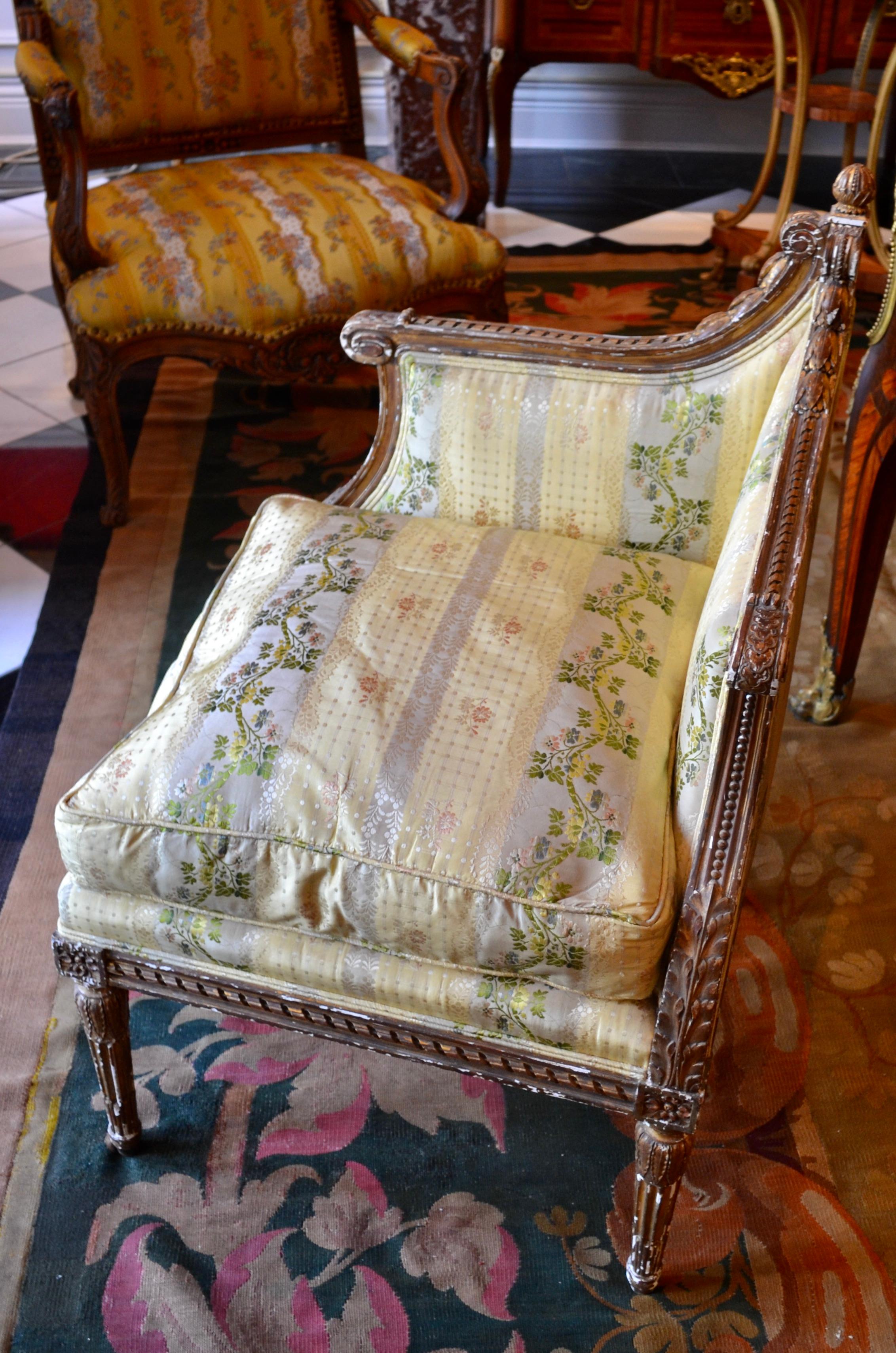 A Rare Louis XVI Giltwood Corner Chair For Sale 5