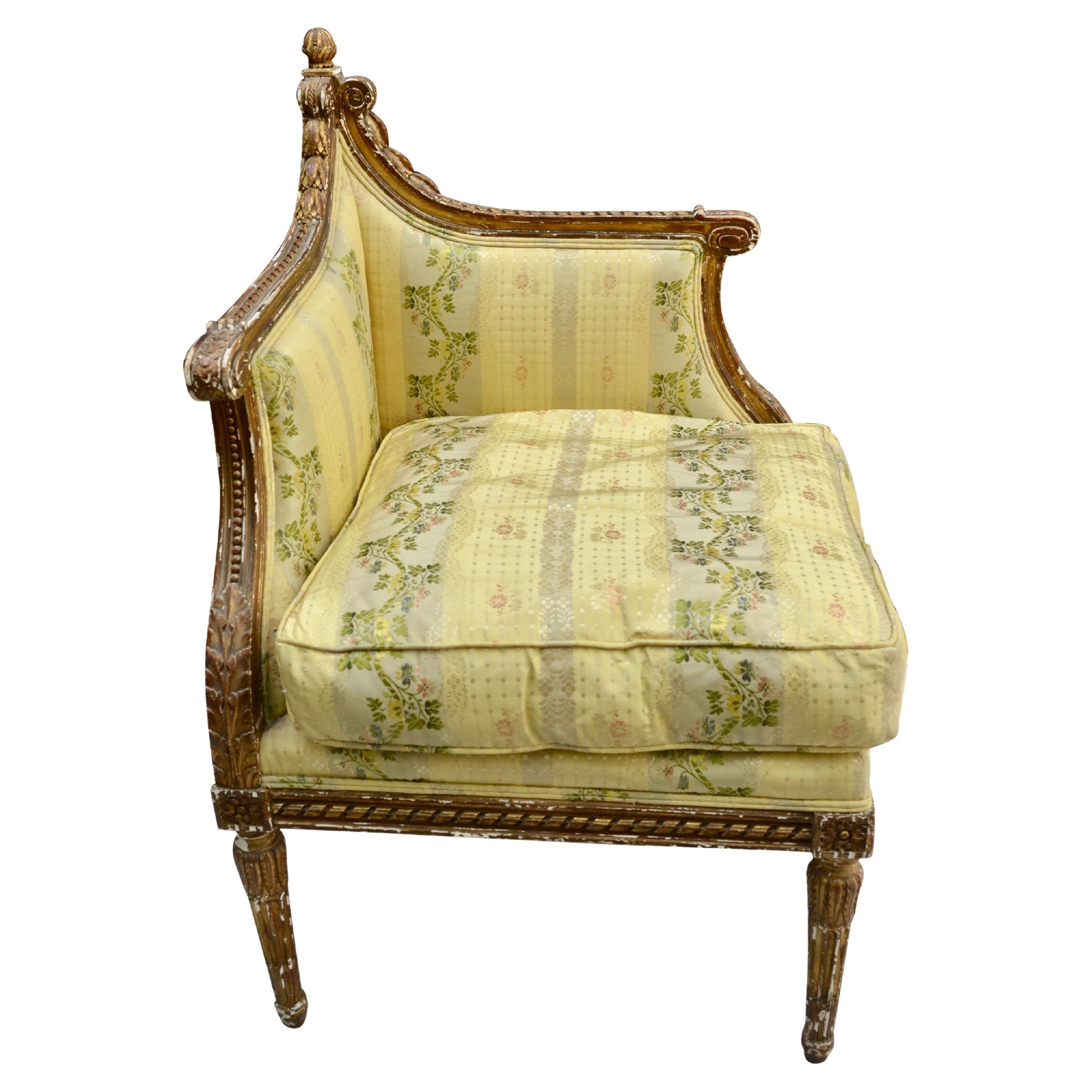 Rare fauteuil d'angle Louis XVI en bois doré en vente
