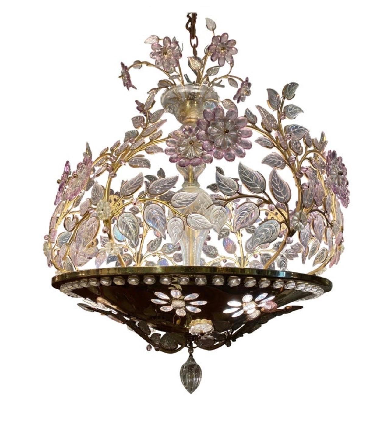 Una rara araña floral de cristal tallado Maison Bagués siglo XX en venta