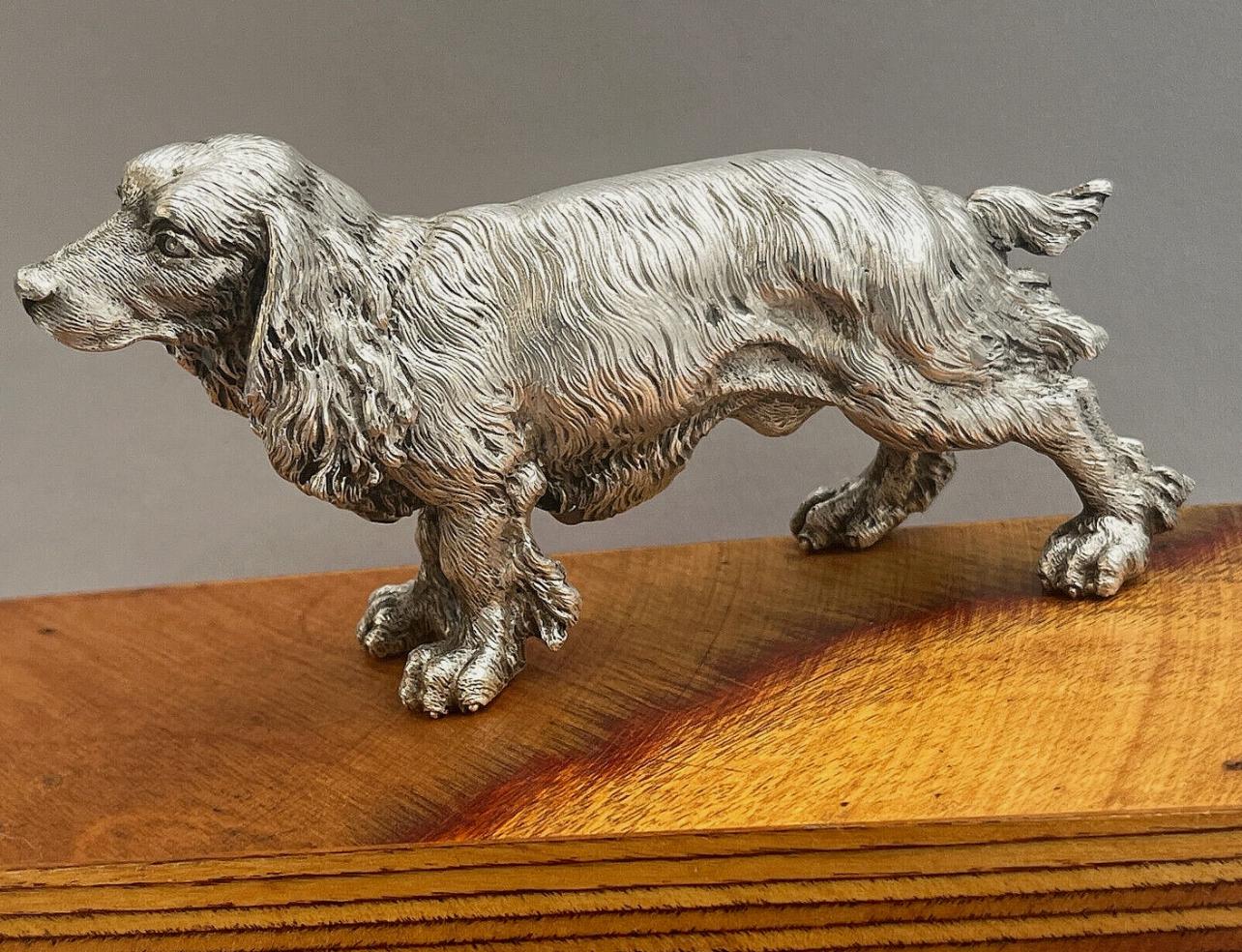 Rara escultura de perro Spaniel de Mario Buccellati, muy detallada, Plata 800 siglo XX en venta