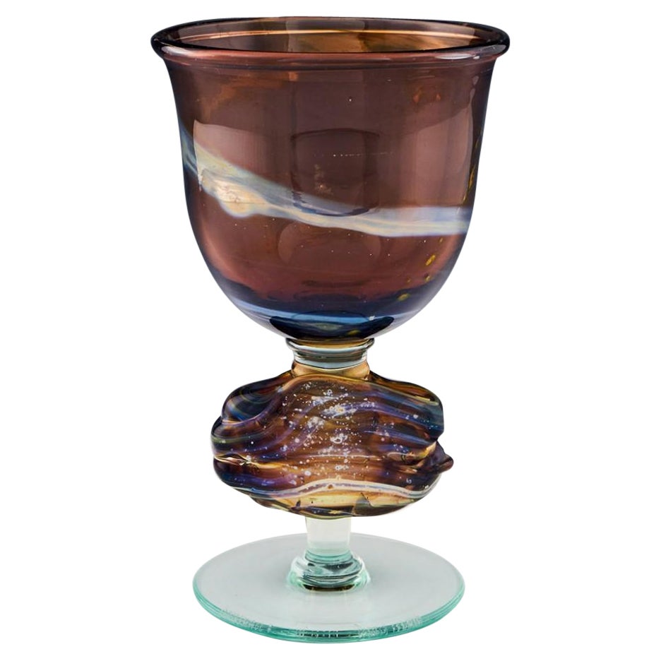 Un raro cáliz de cristal de Mdina Glass firmado por Michael Harris, c1970