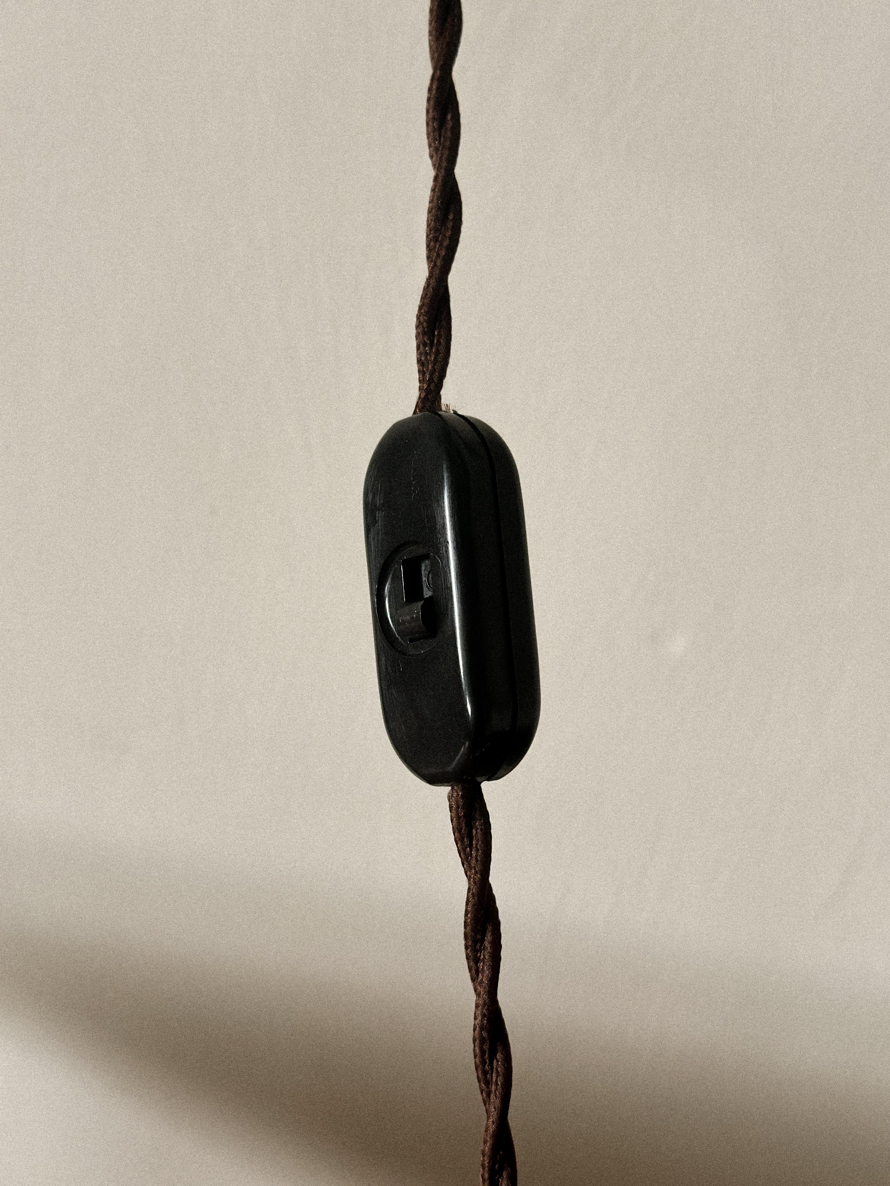 Rare lampe de table en laiton du milieu du siècle, Norvège, c. 1950s en vente 8
