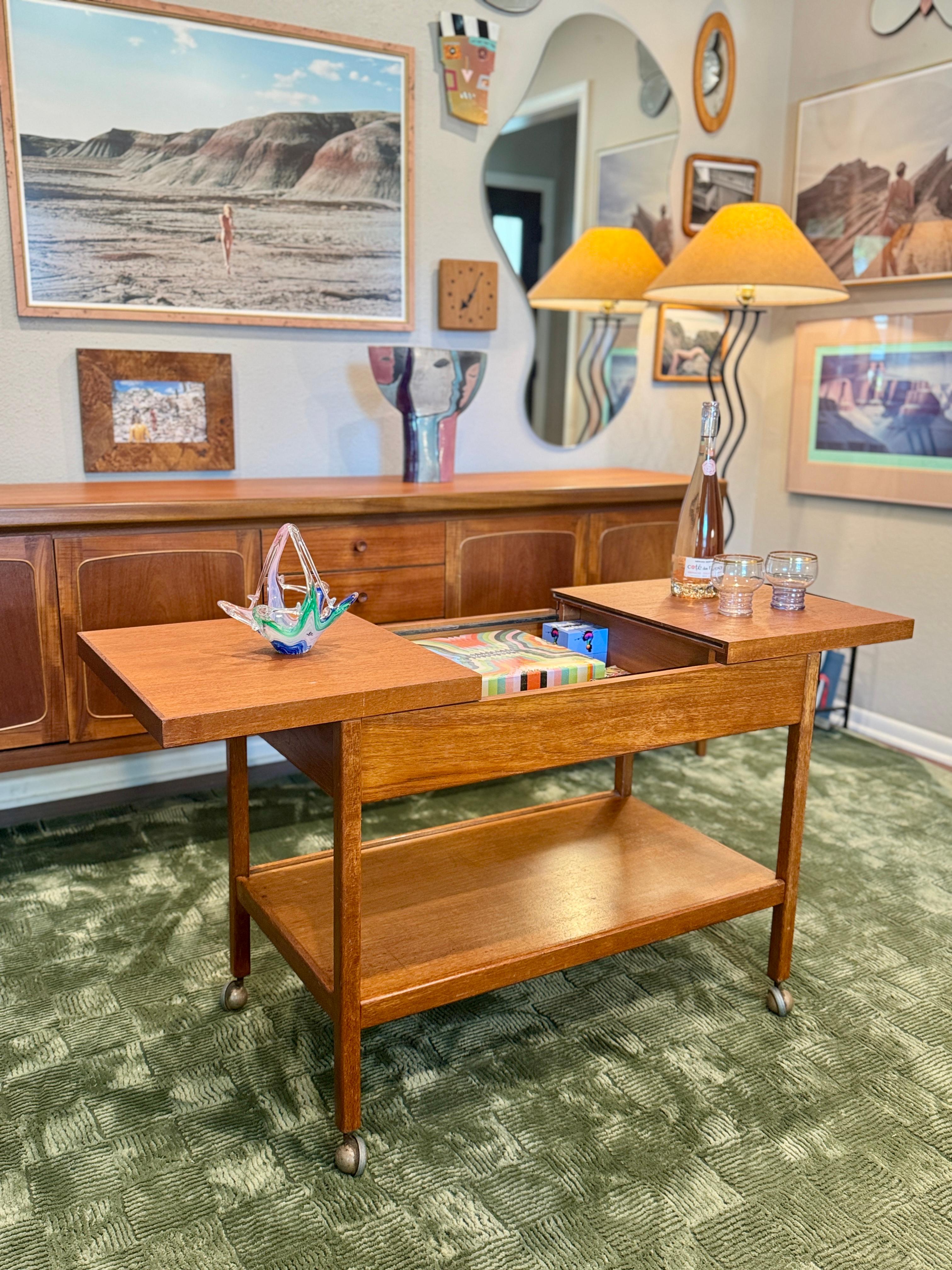 Mid-Century Modern A rare mid century modern teak 2 tier bar or serving cart, circa 1960s For Sale