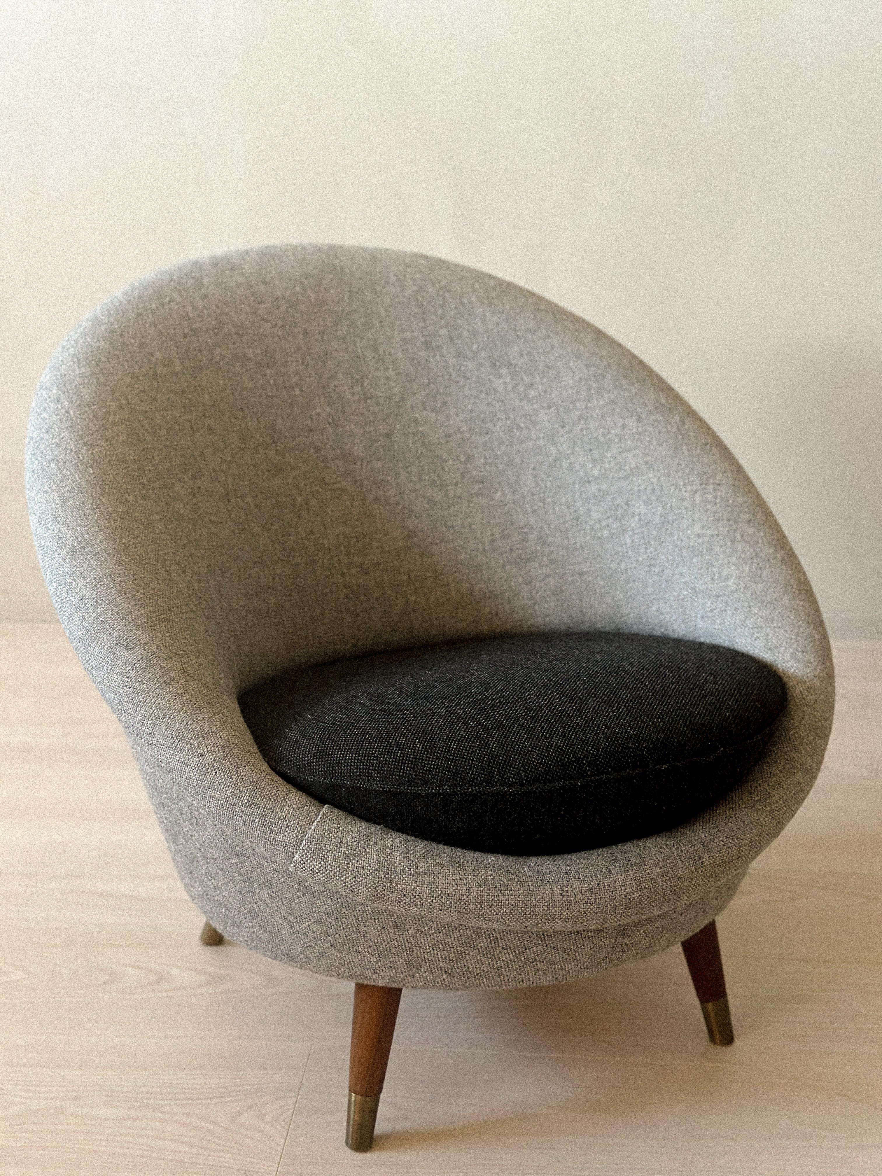 A Rare Mid-Century Scandinavian Egg Chair, Model 
