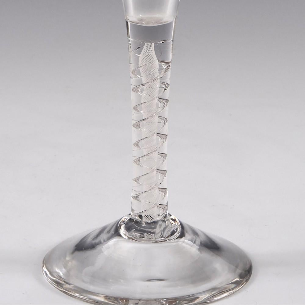 Fino al XVIII secolo Un raro flute da champagne a tortiglione misto, 1765 ca. in vendita