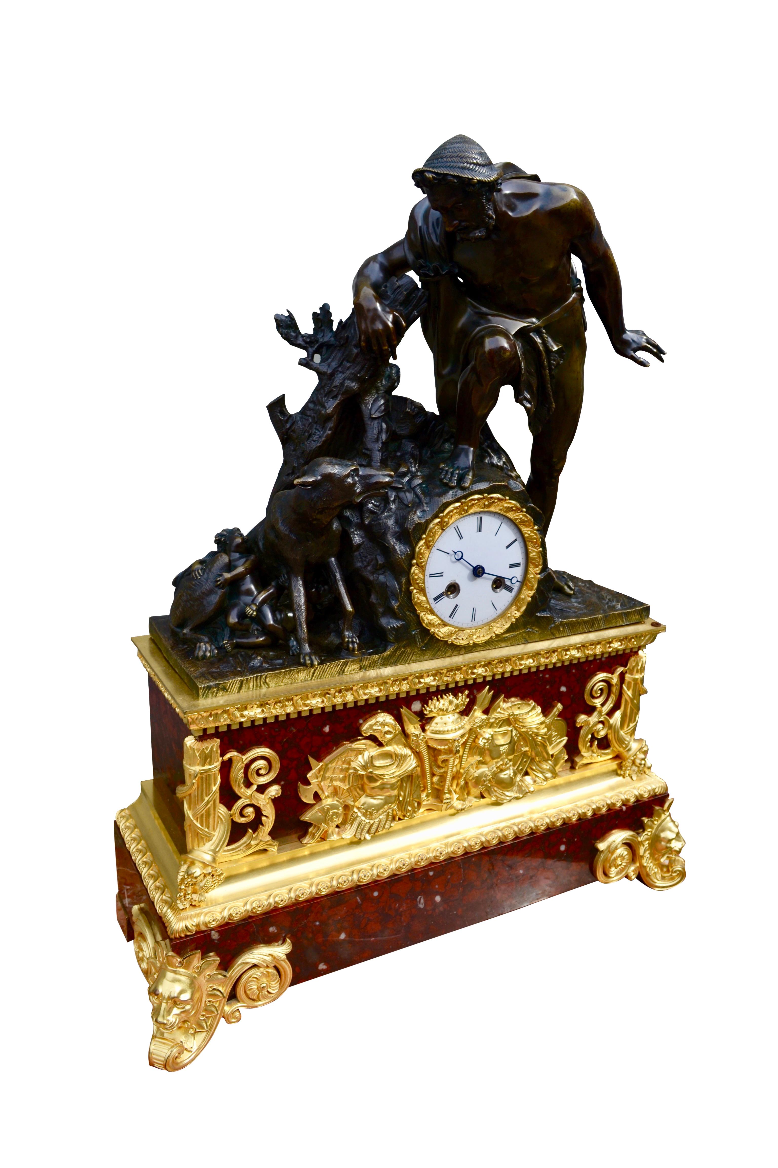 Français Rare horloge Empire modèle rare représentant Faustulus découvrant Romolus et Remus en vente