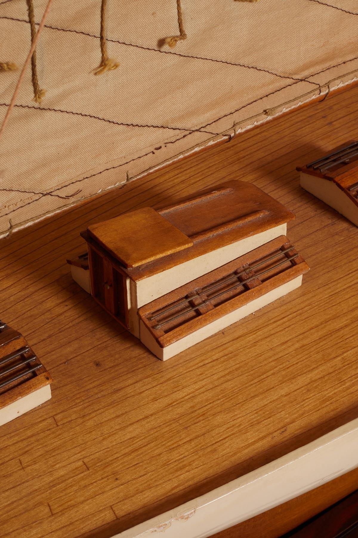 20th Century A rare model of a sailing boat, Belgium 1940. For Sale