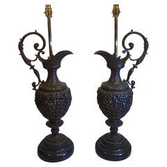 Rare paire d'aiguières en bronze du 19ème siècle transformées en lampes de bureau