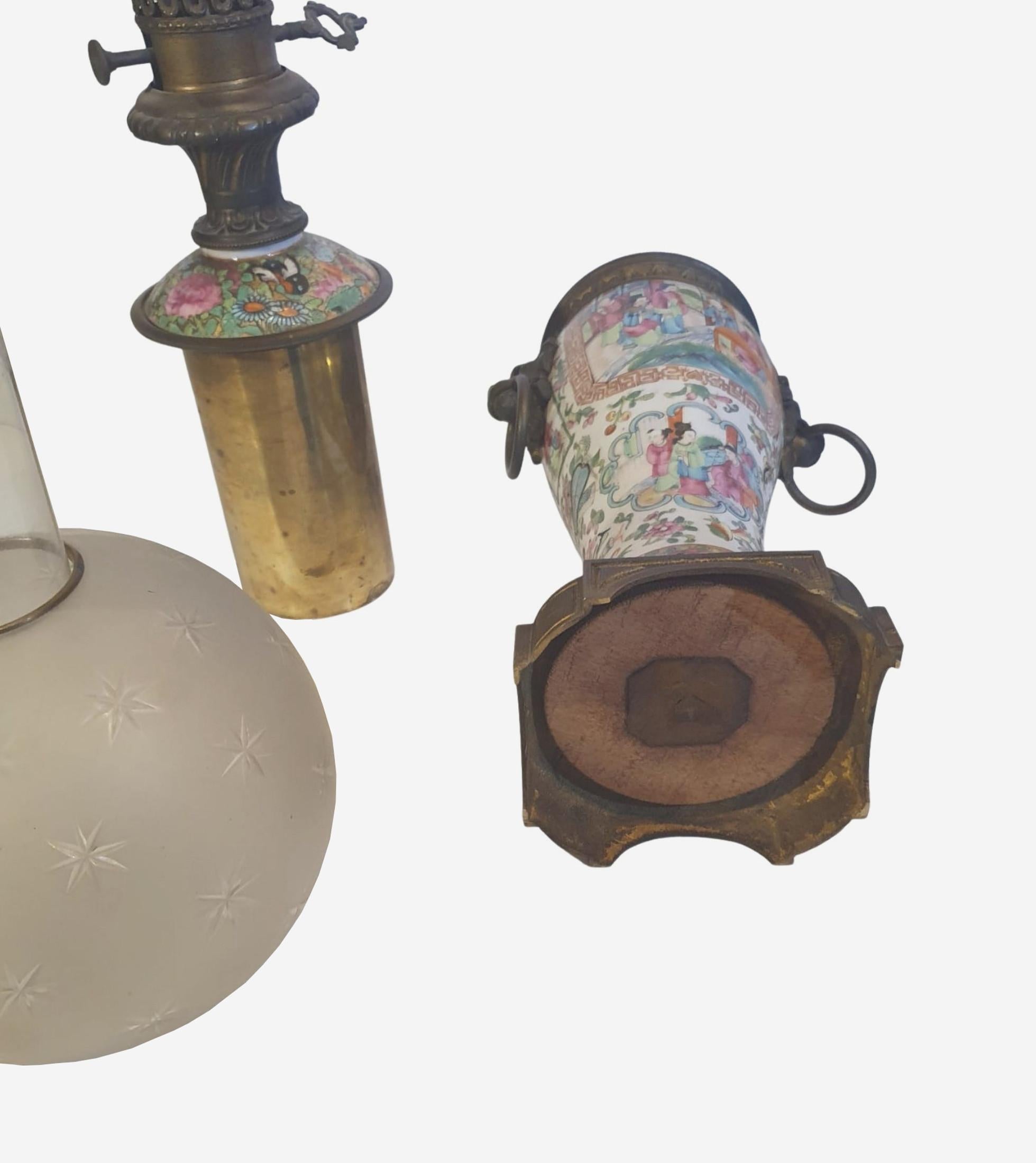 Japanese Rare Pair of 19th Century Oriental Oil Lamps For Sale