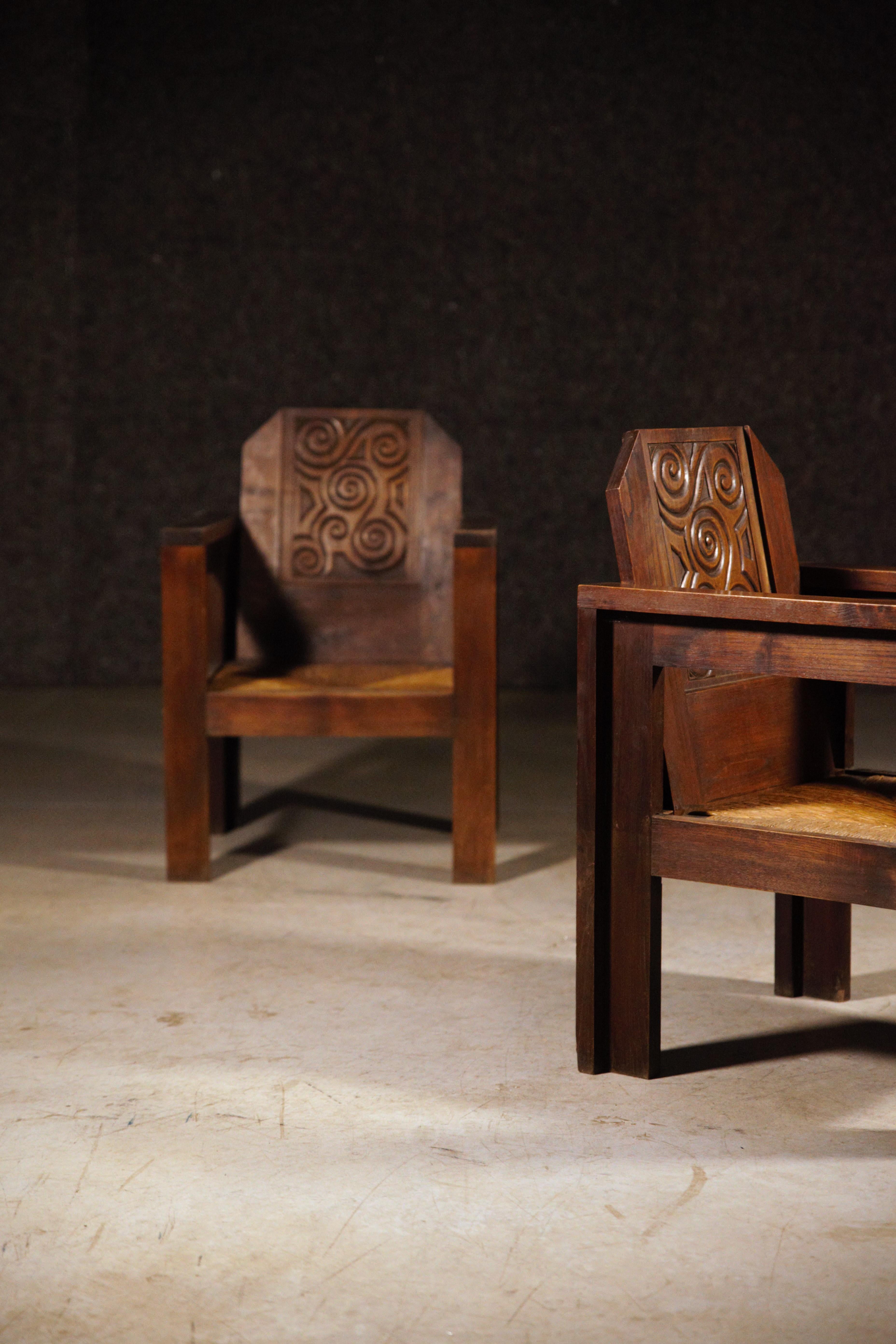 Paire de fauteuils celtiques rares de Joseph Savina France, années 1930 en vente 8