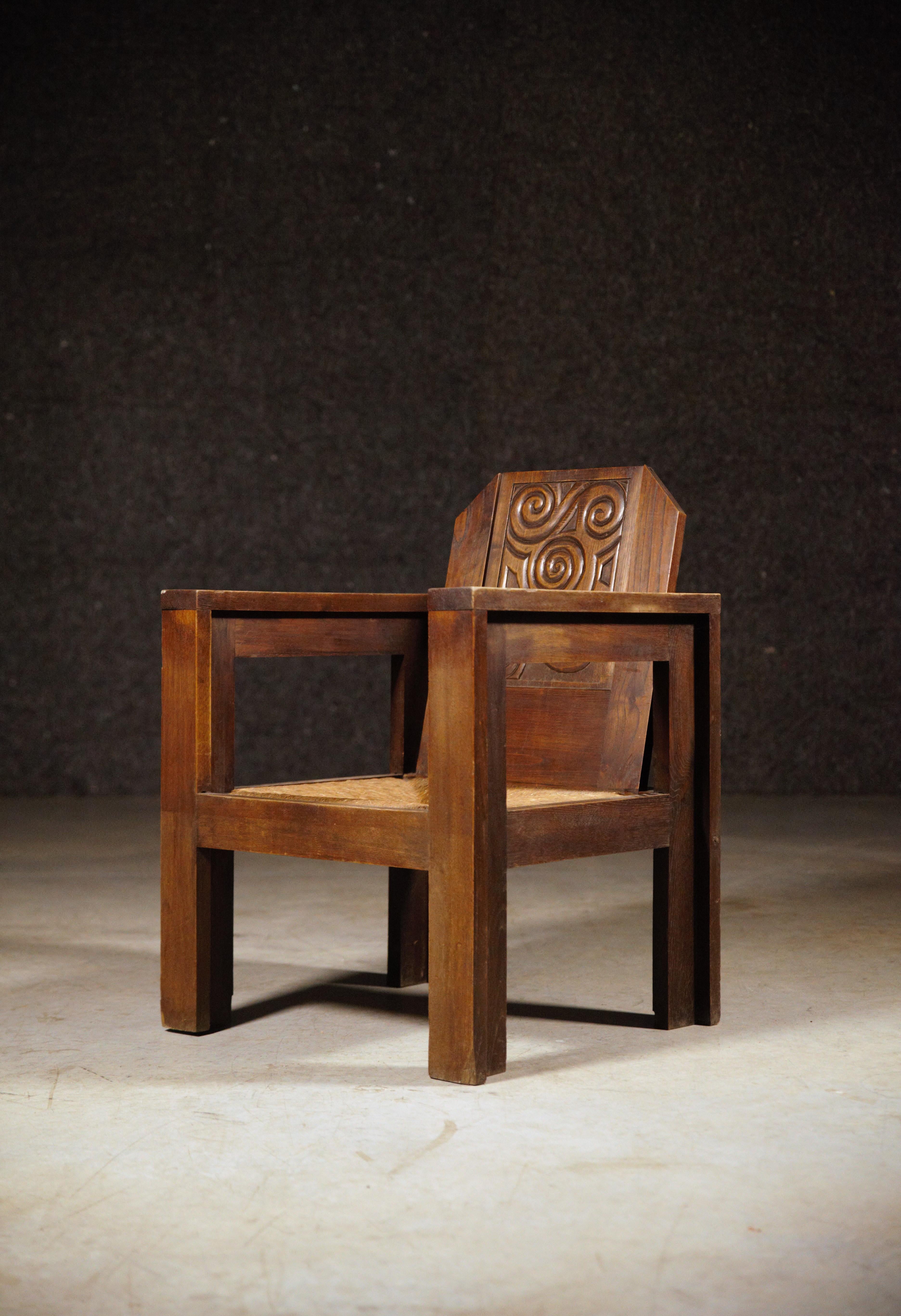 Paire de fauteuils celtiques rares de Joseph Savina France, années 1930 en vente 3