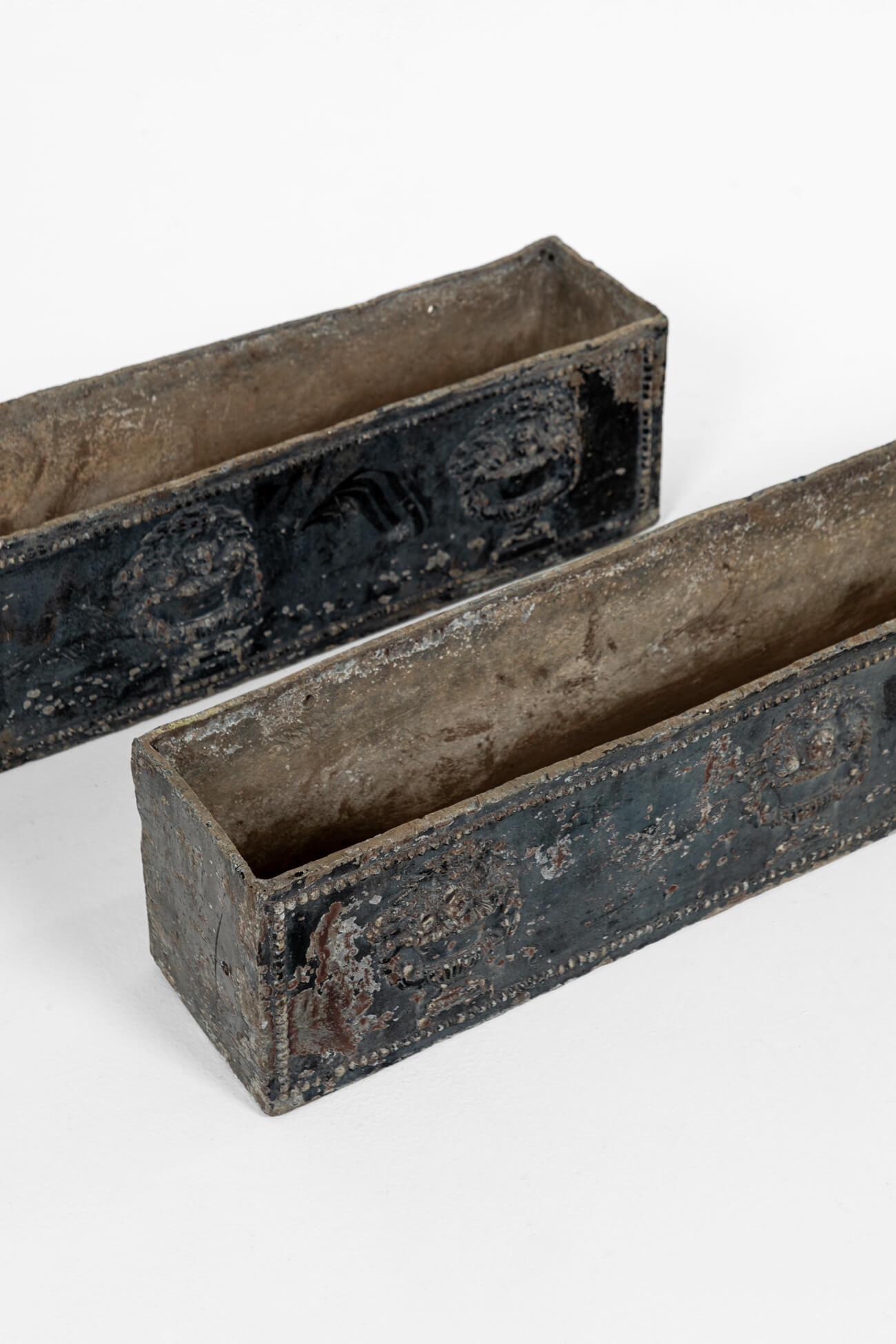Georgian A Rare Pair of English Antique Lead Garden Planters For Sale