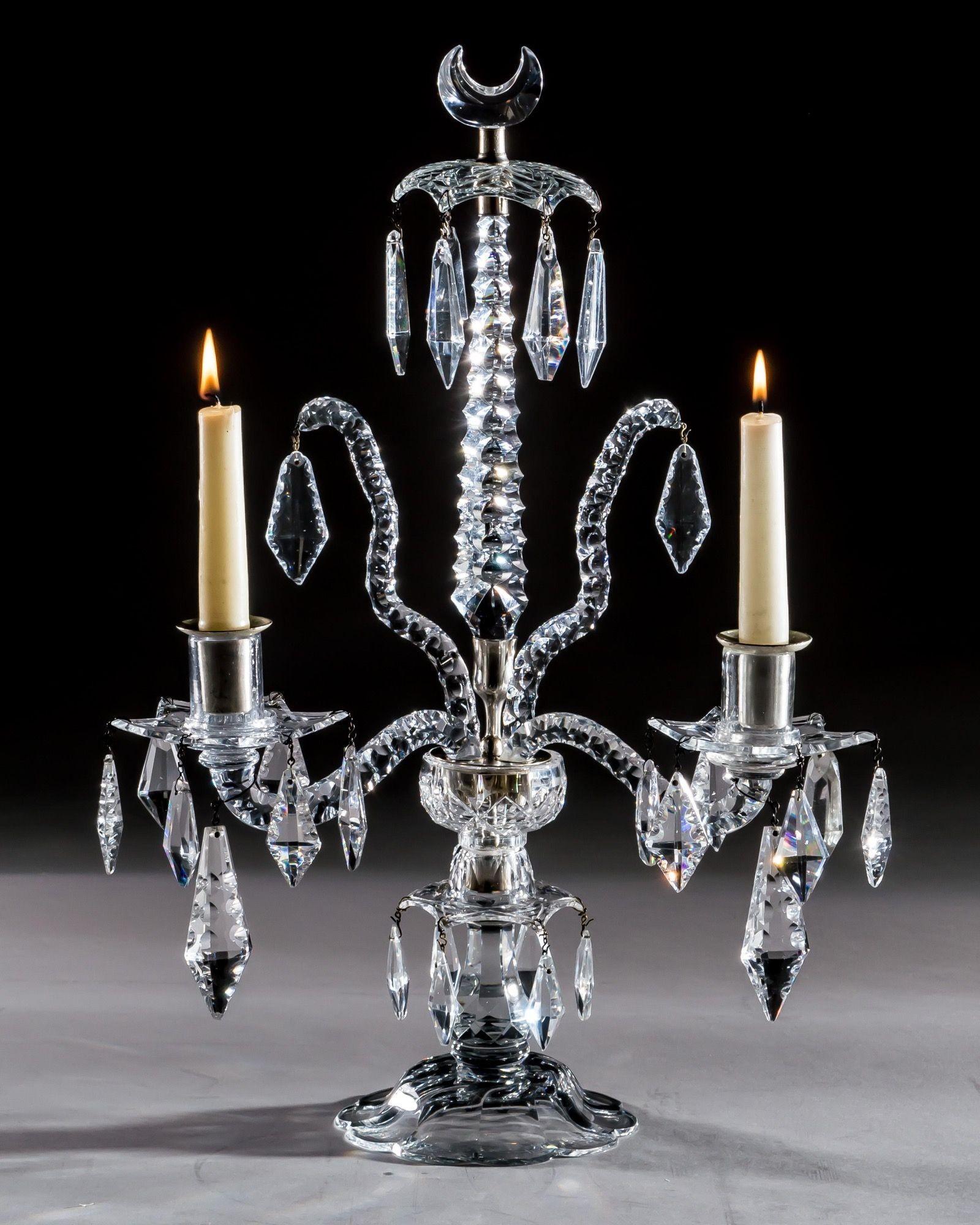 Raro par de candelabros rococó de Jorge II en Bueno estado para la venta en Steyning, West sussex
