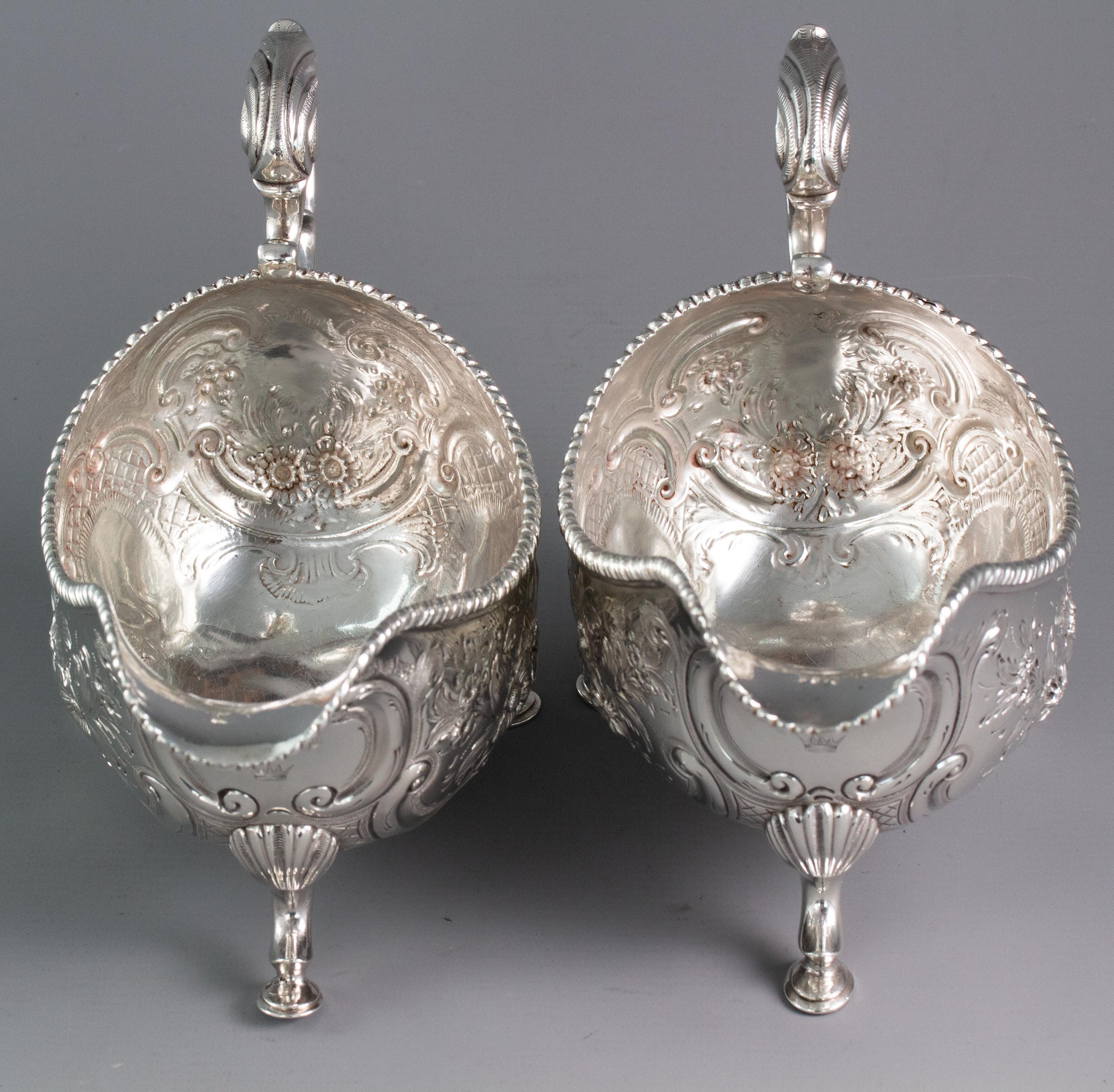 Rare Pair of Irish Silver Sauce Boats Dublin 1772 by Richard Williams For Sale 6