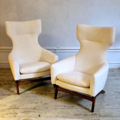 Ein seltenes Paar Loungesessel, Modell Corall, skandinavisch-modern, neu gepolstert.