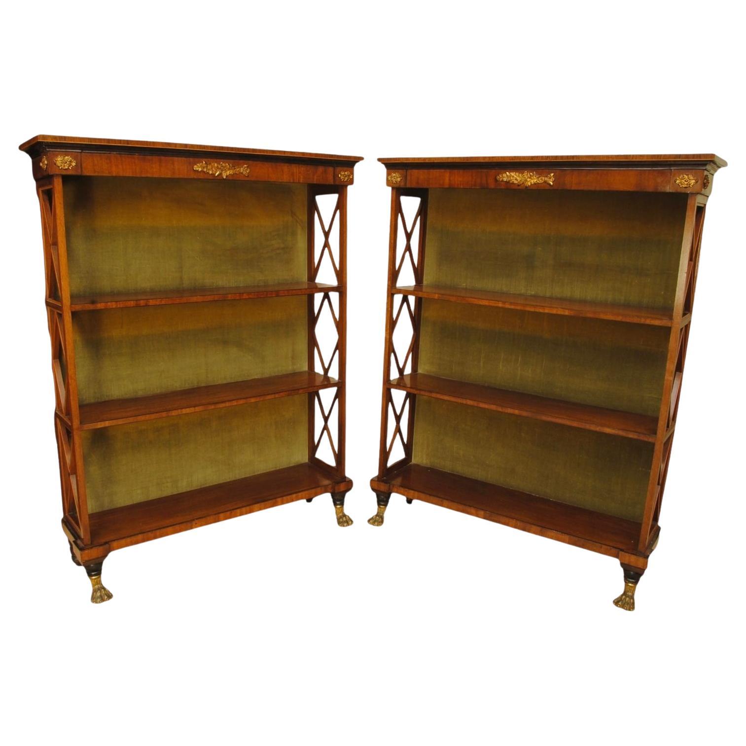 Mahogany bookcase For Sale at 1stDibs