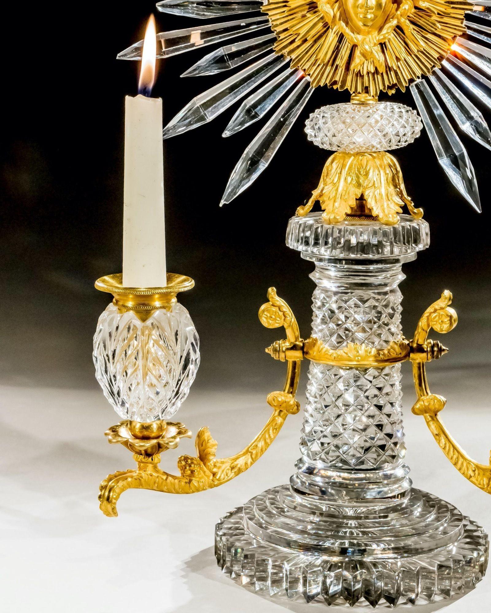 Rare paire de candélabres Regency Sunburst attribuée à Apsley Pellett Bon état - En vente à Steyning, West sussex