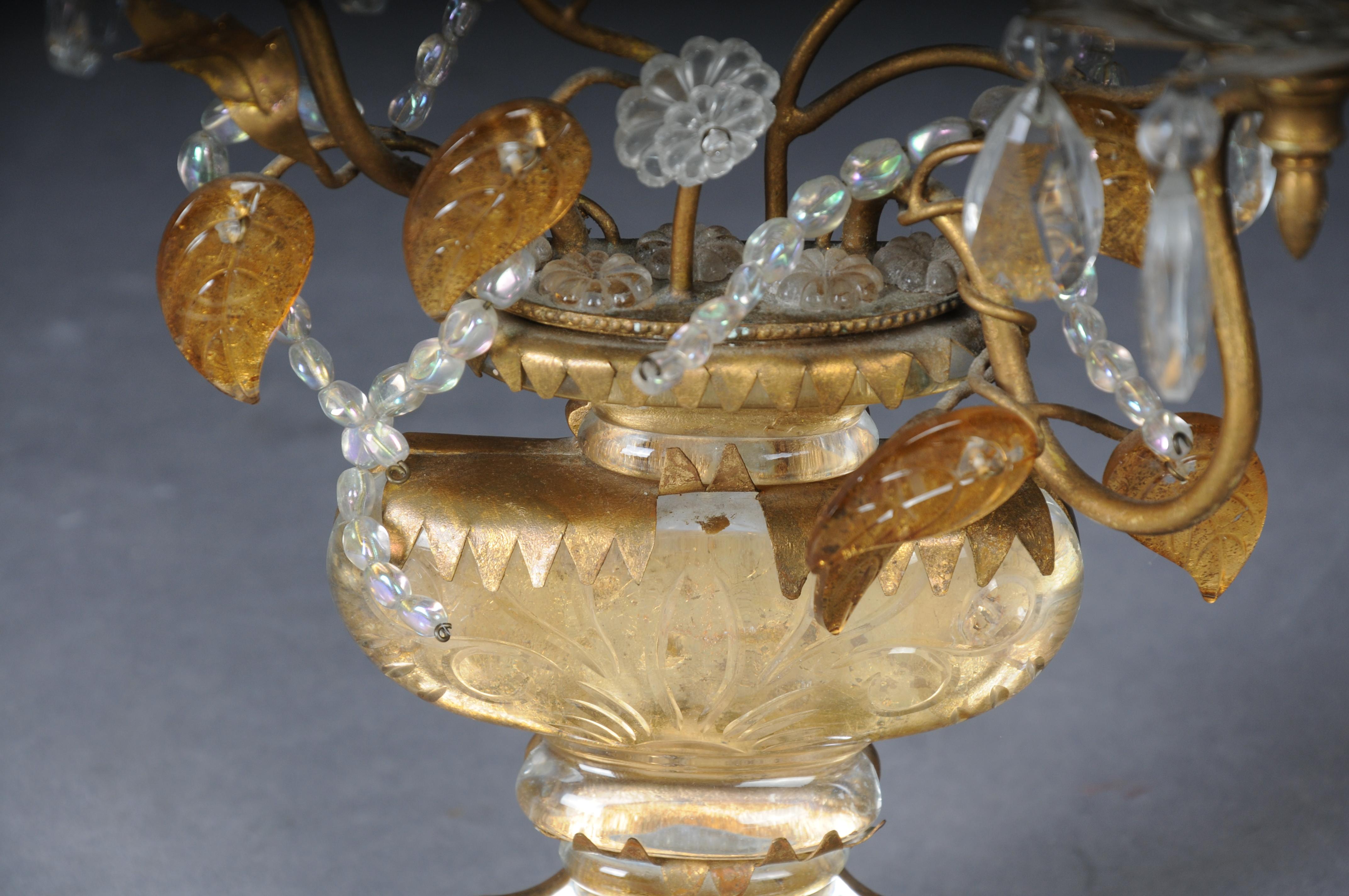 A rare pair of table lamps by Maison Bagùes with parrots and urns For Sale 12