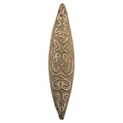 Una rara tavola Papua 'Gope' Spirit della collezione Schulze Westrum