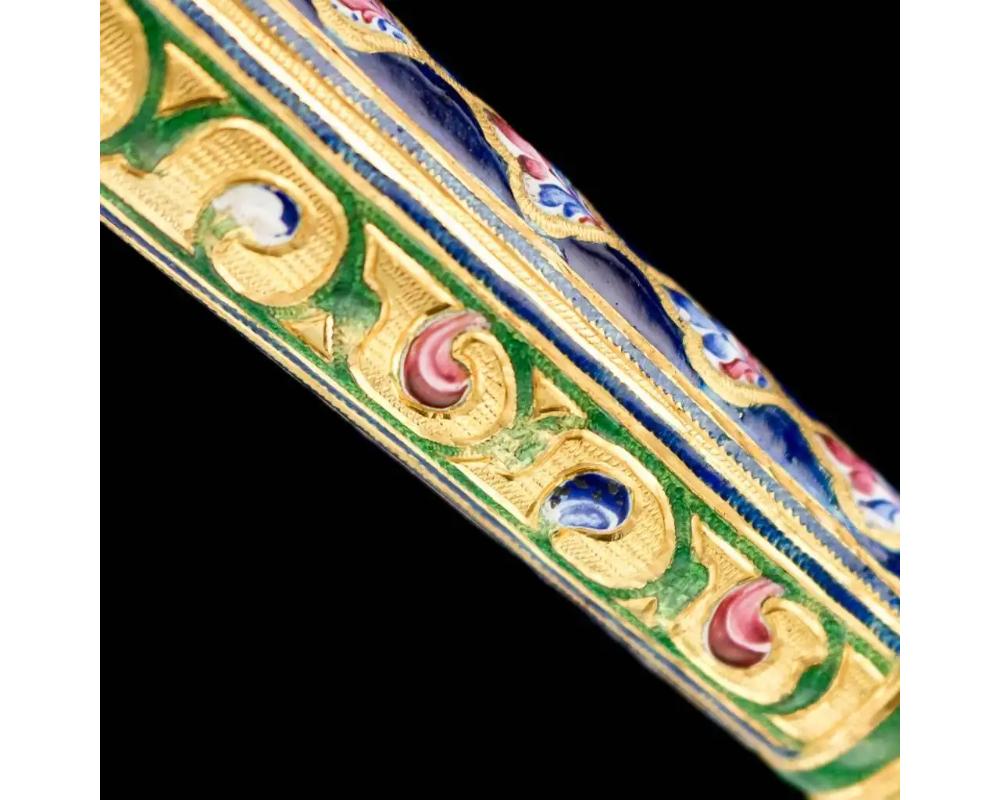 Rare Qajar Gold and Enamel Parasol Cane Handle For Sale 4